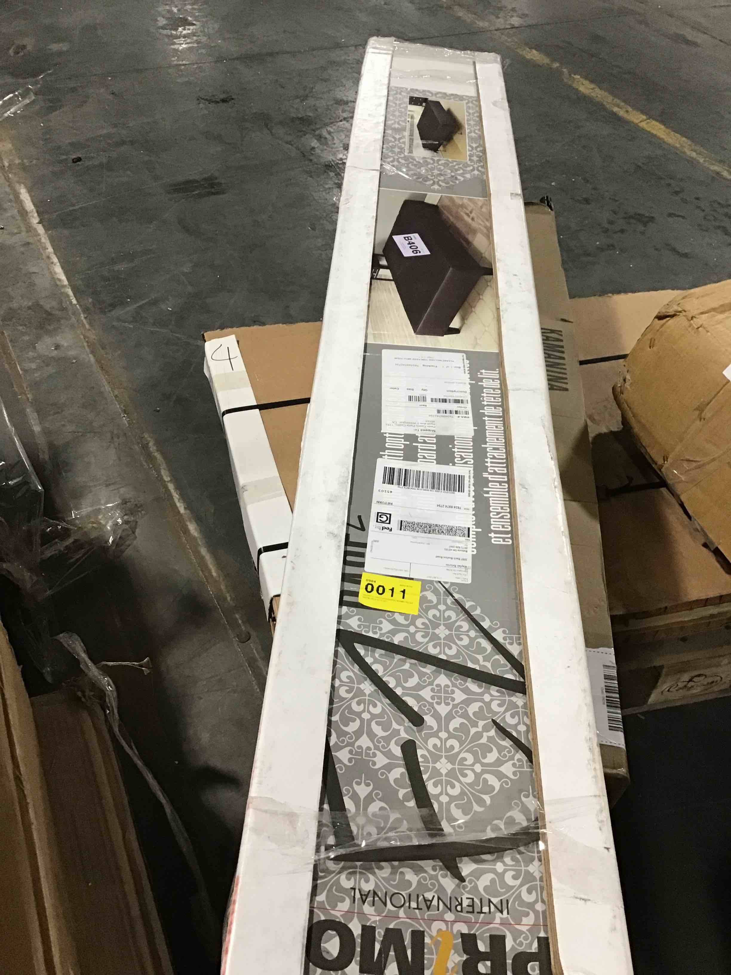 https://s3.amazonaws.com/lotting-images-prod/bidfta/YEL5424001_1695733878960.jpeg