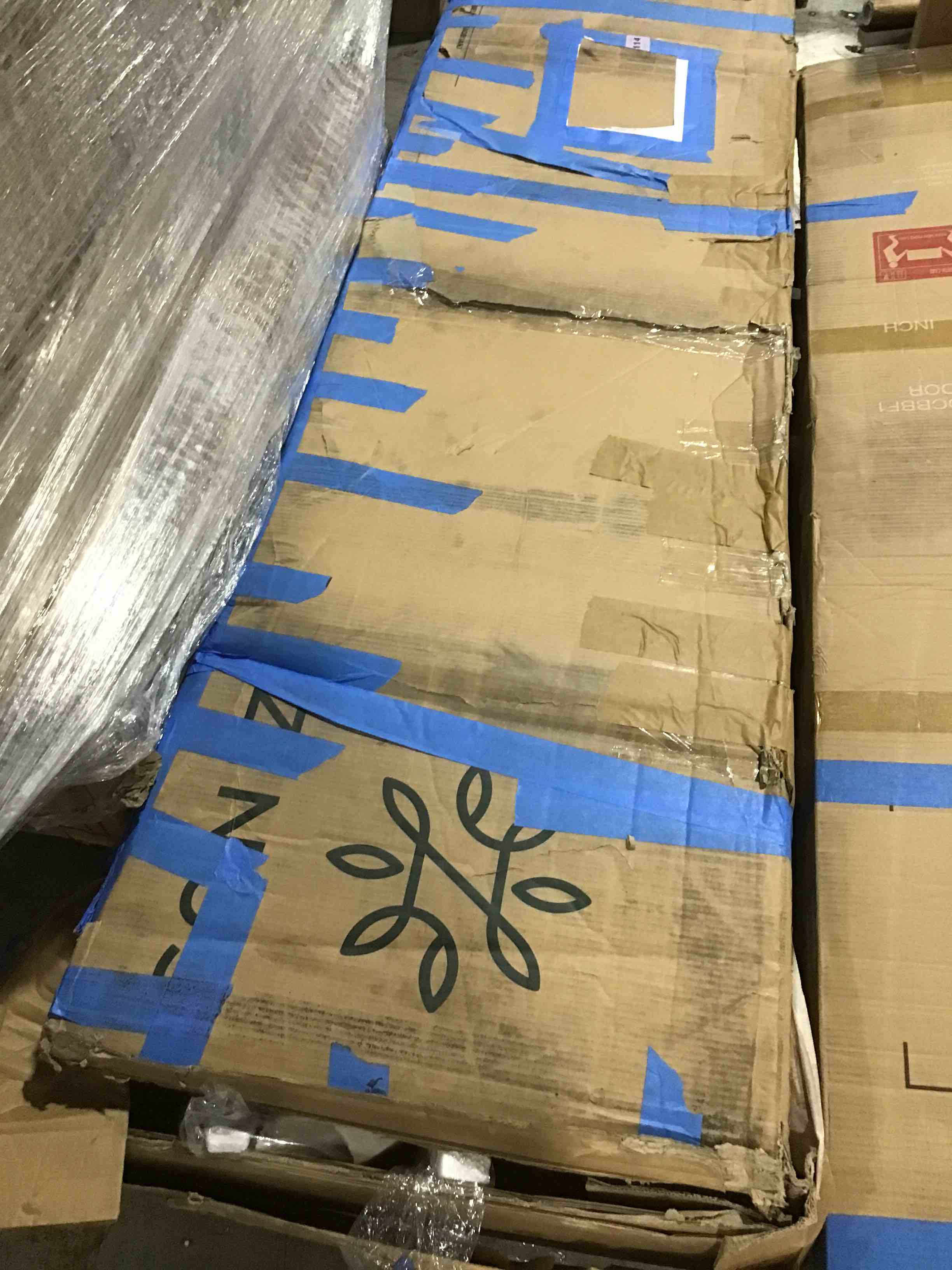 https://s3.amazonaws.com/lotting-images-prod/bidfta/YEL5425008_1694635118173.jpeg