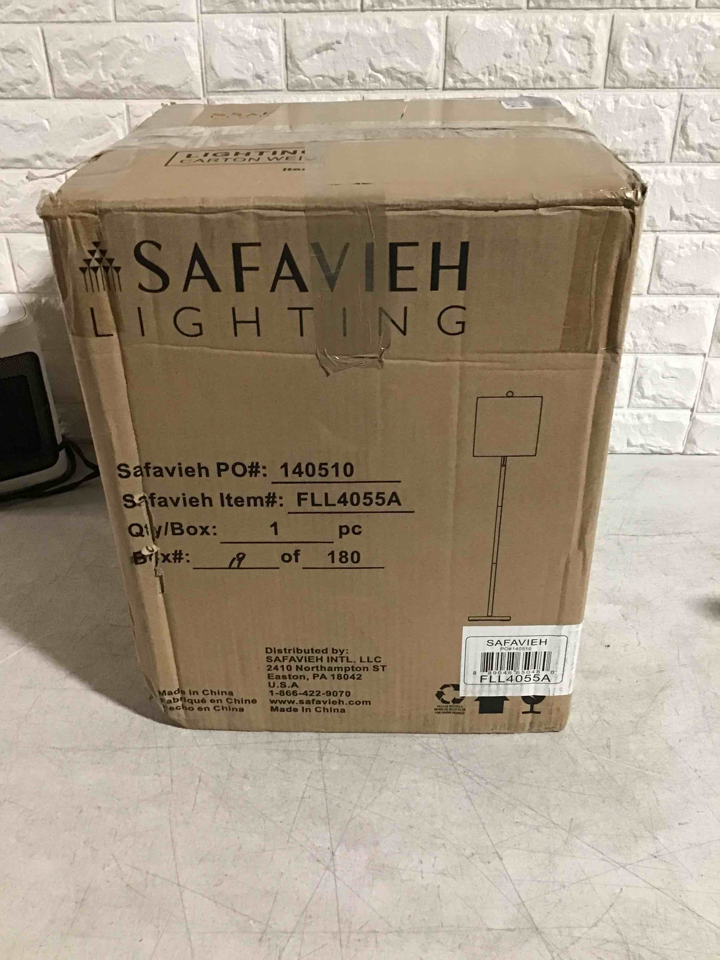 https://s3.amazonaws.com/lotting-images-prod/bidfta/YEL5426816_1694020767705.jpeg
