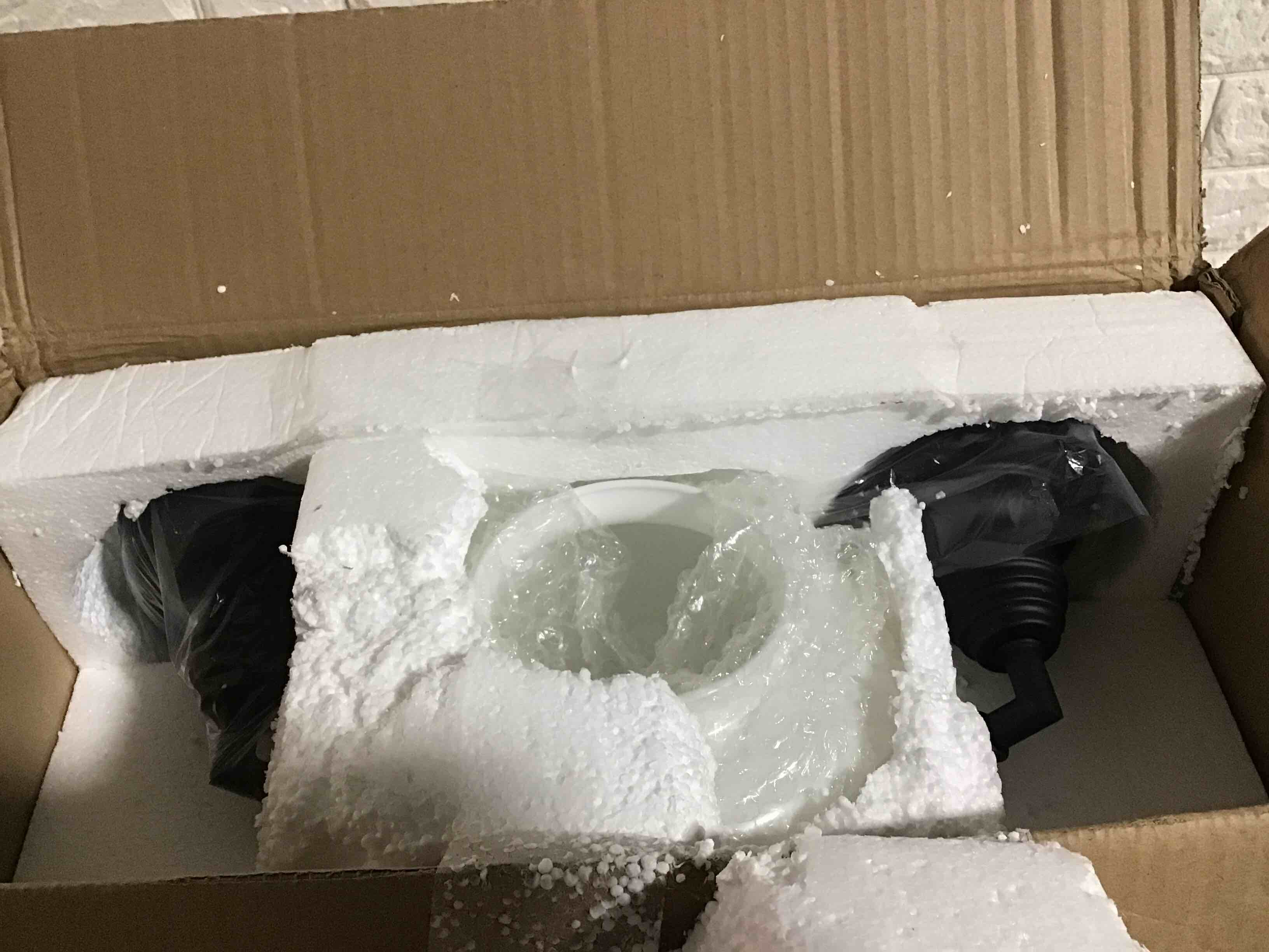 https://s3.amazonaws.com/lotting-images-prod/bidfta/YEL5426817_1694021676472.jpeg