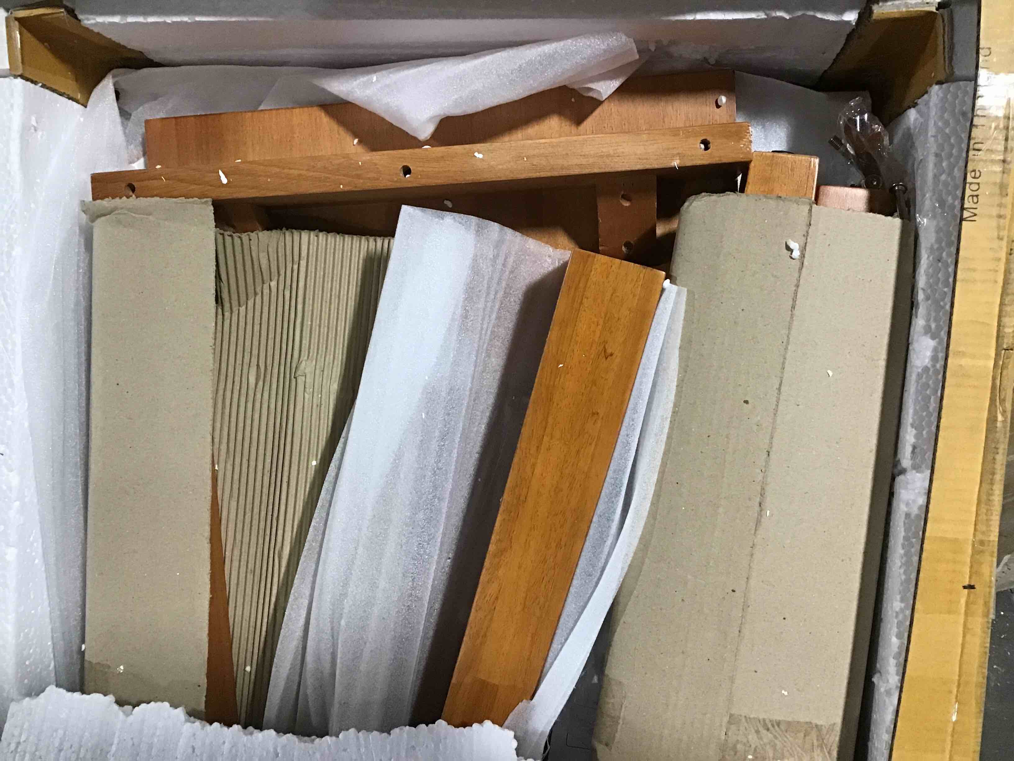 https://s3.amazonaws.com/lotting-images-prod/bidfta/YEL5427258_1698935471373.jpeg