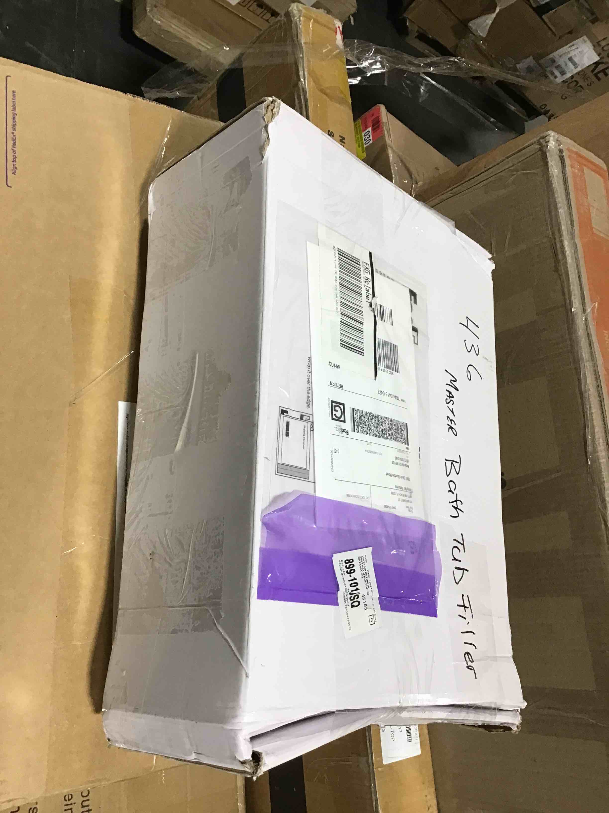 https://s3.amazonaws.com/lotting-images-prod/bidfta/YEL5428123_1696446403764.jpeg