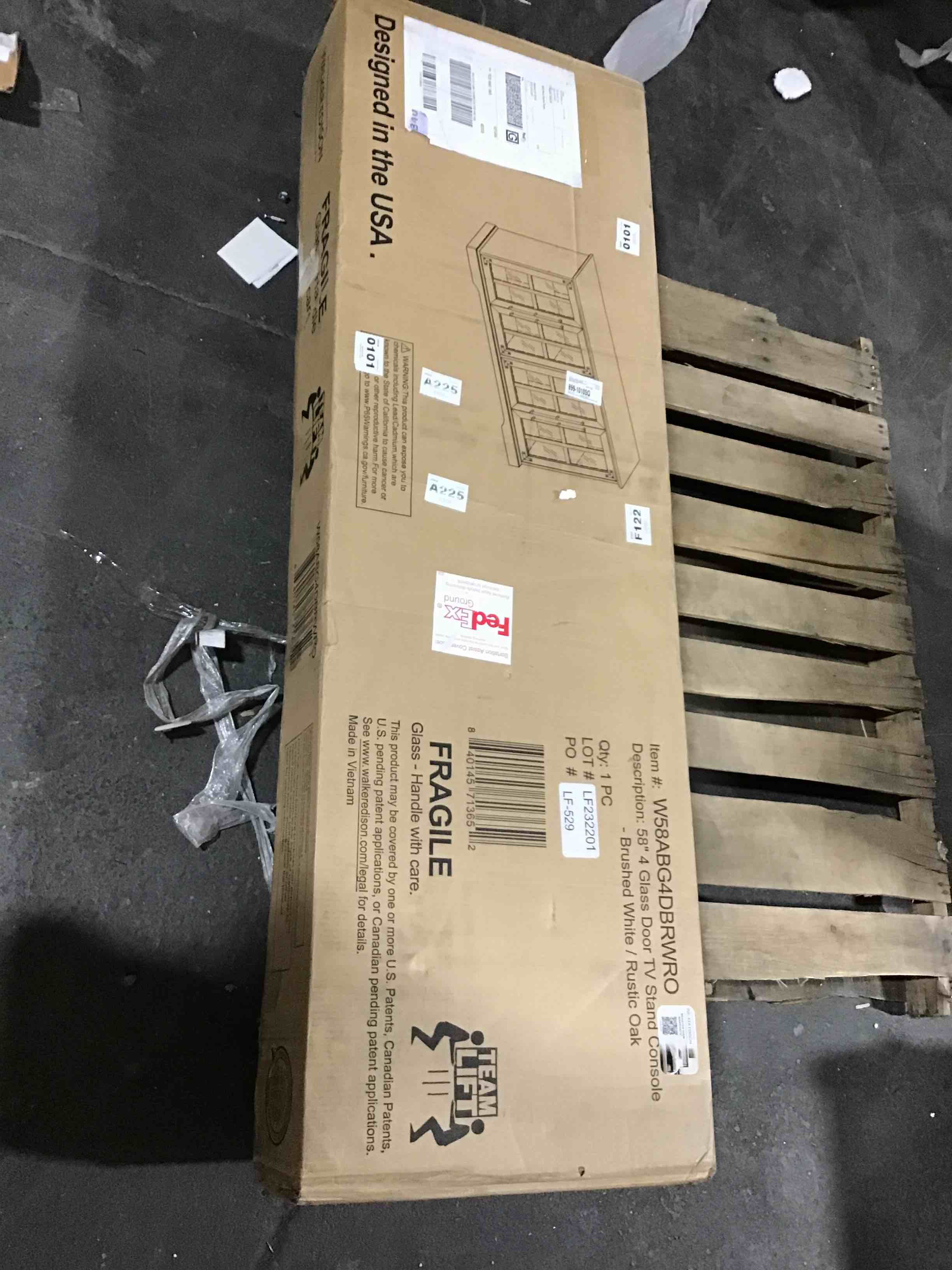 https://s3.amazonaws.com/lotting-images-prod/bidfta/YEL5428329_1696692520314.jpeg