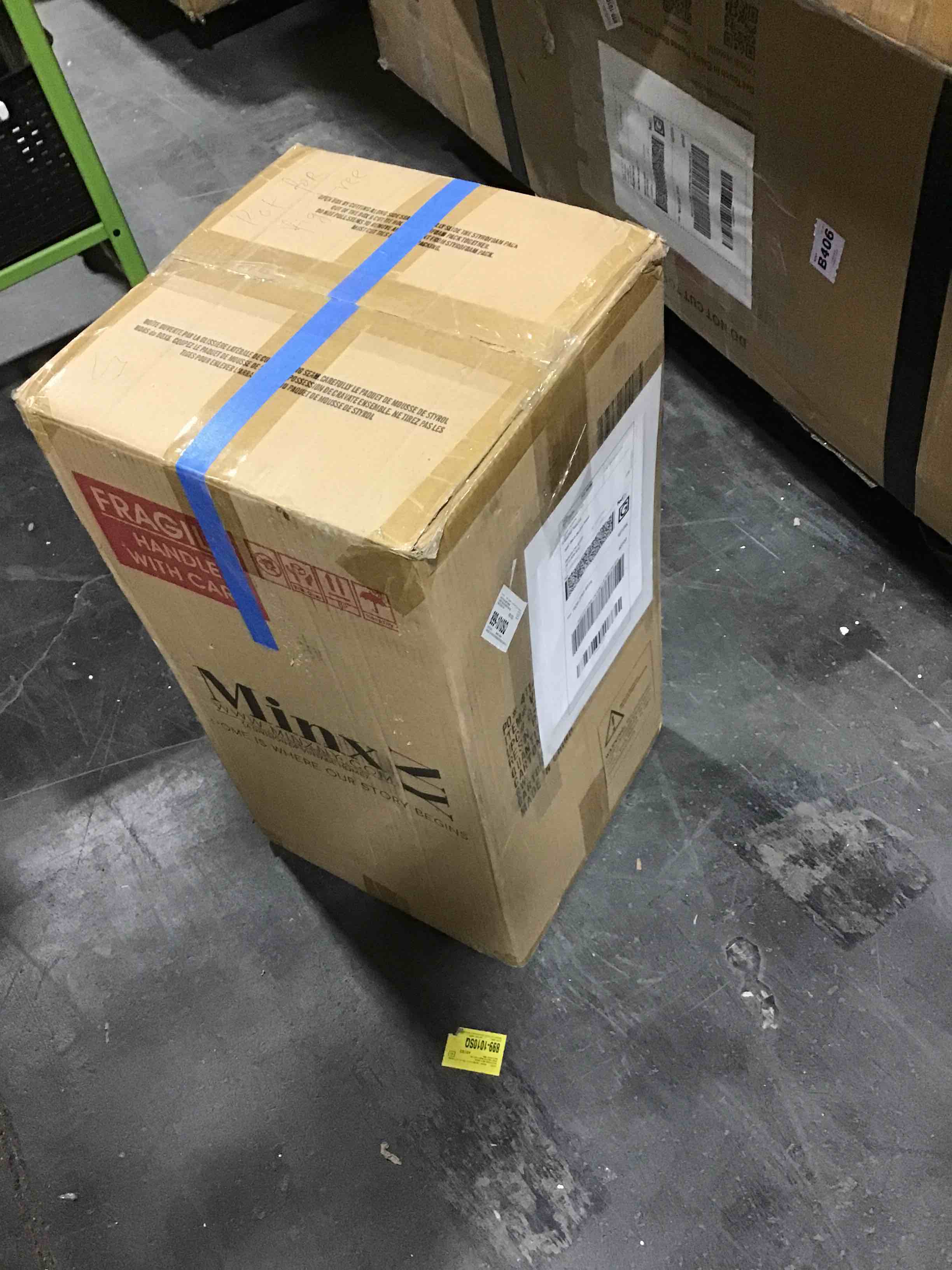 https://s3.amazonaws.com/lotting-images-prod/bidfta/YEL5428342_1696697595172.jpeg