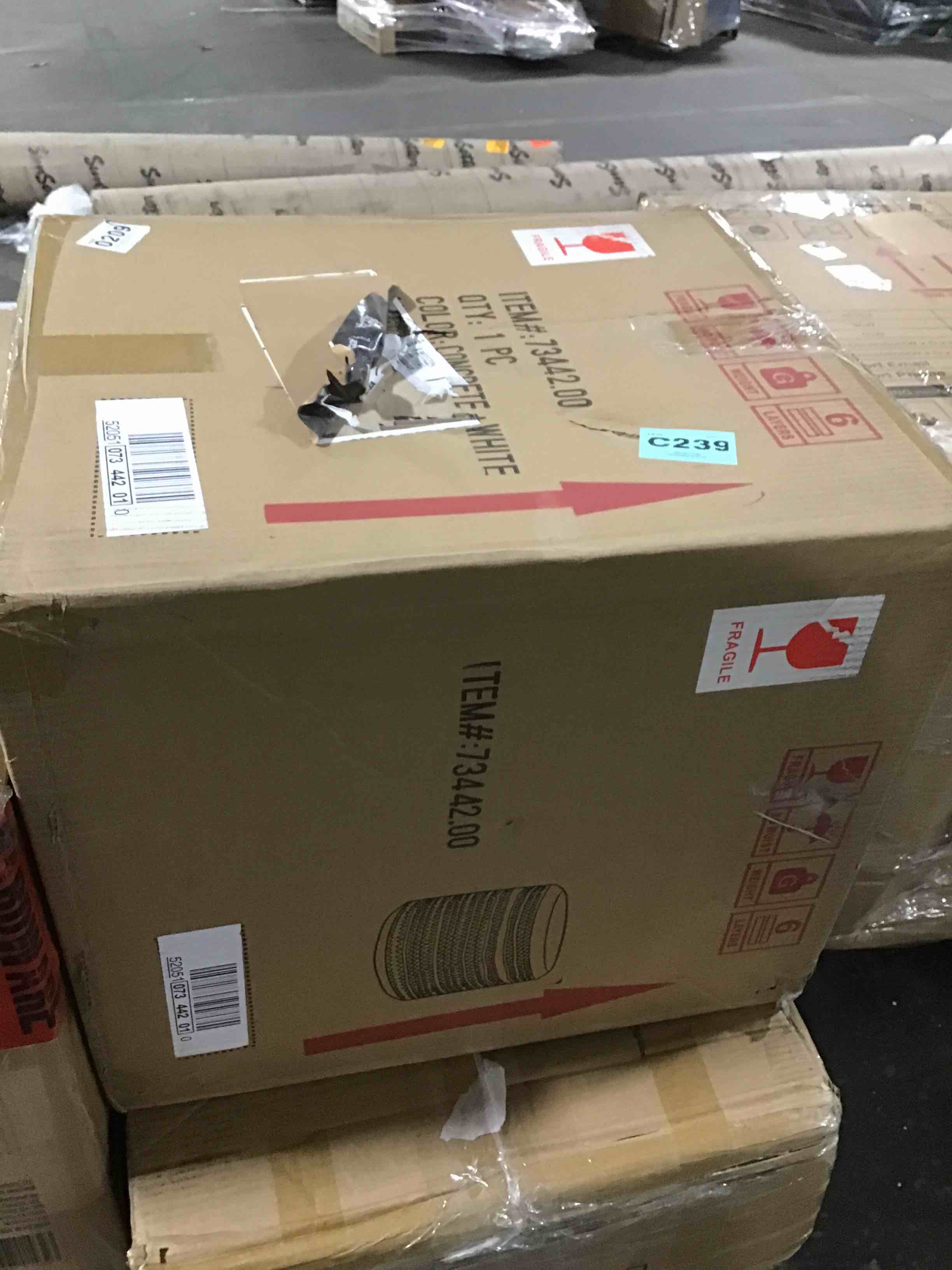 https://s3.amazonaws.com/lotting-images-prod/bidfta/YEL5429287_1694195027869.jpeg