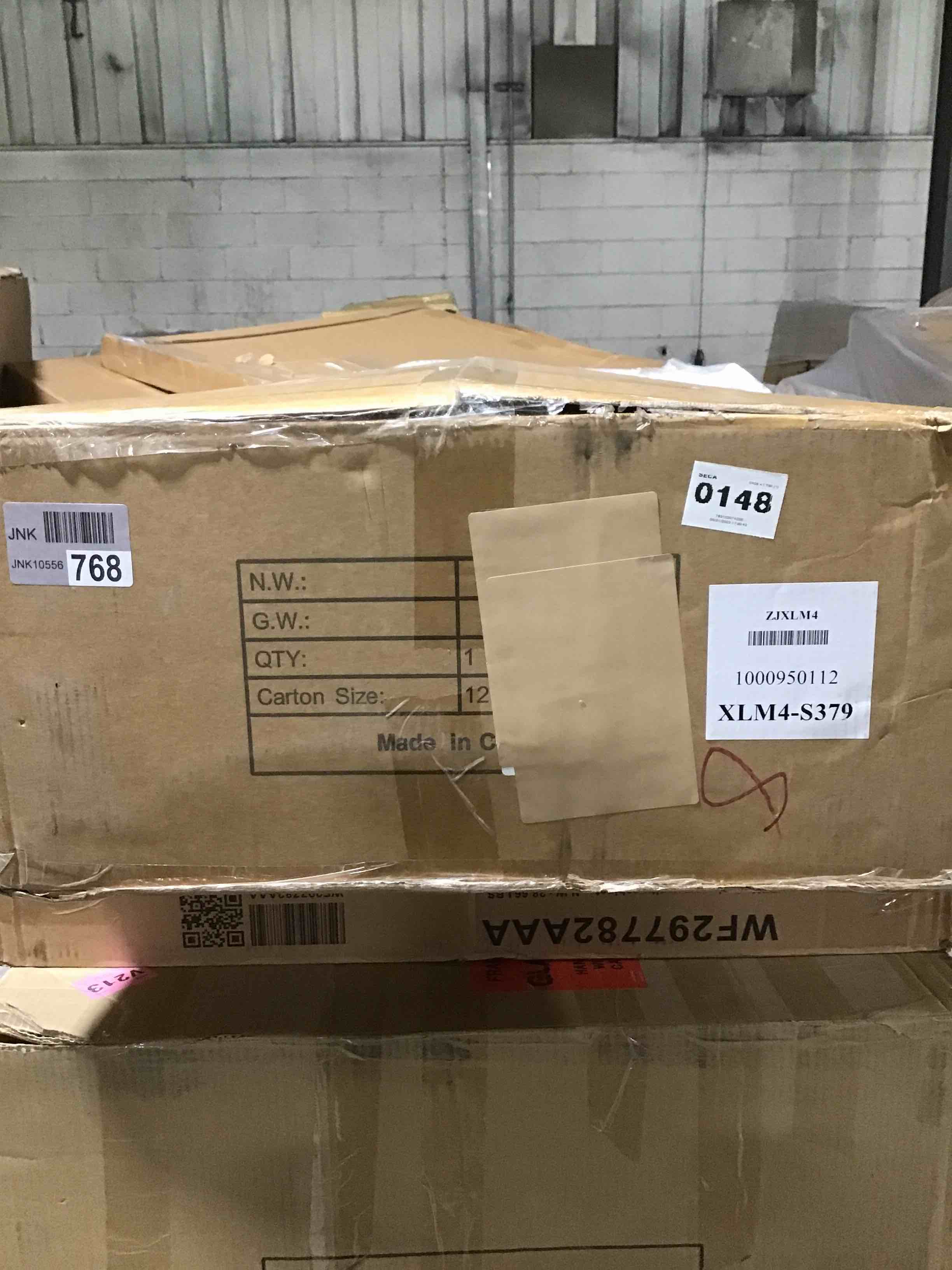 https://s3.amazonaws.com/lotting-images-prod/bidfta/YEL5429598_1694613128382.jpeg