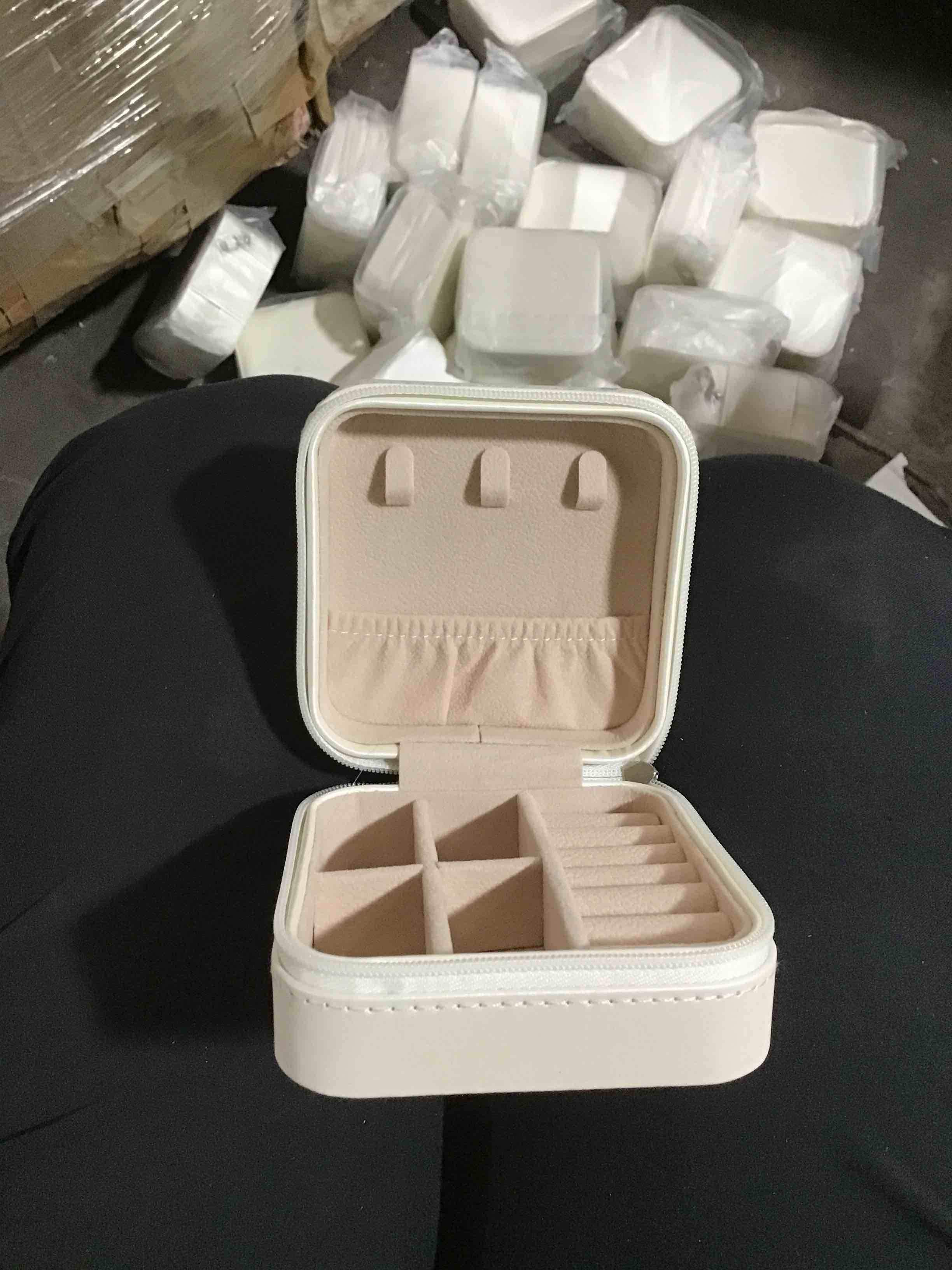 1pc Portable Travel Earrings Storage Box,Mini Ring Storage Case,Necklace Storage Box