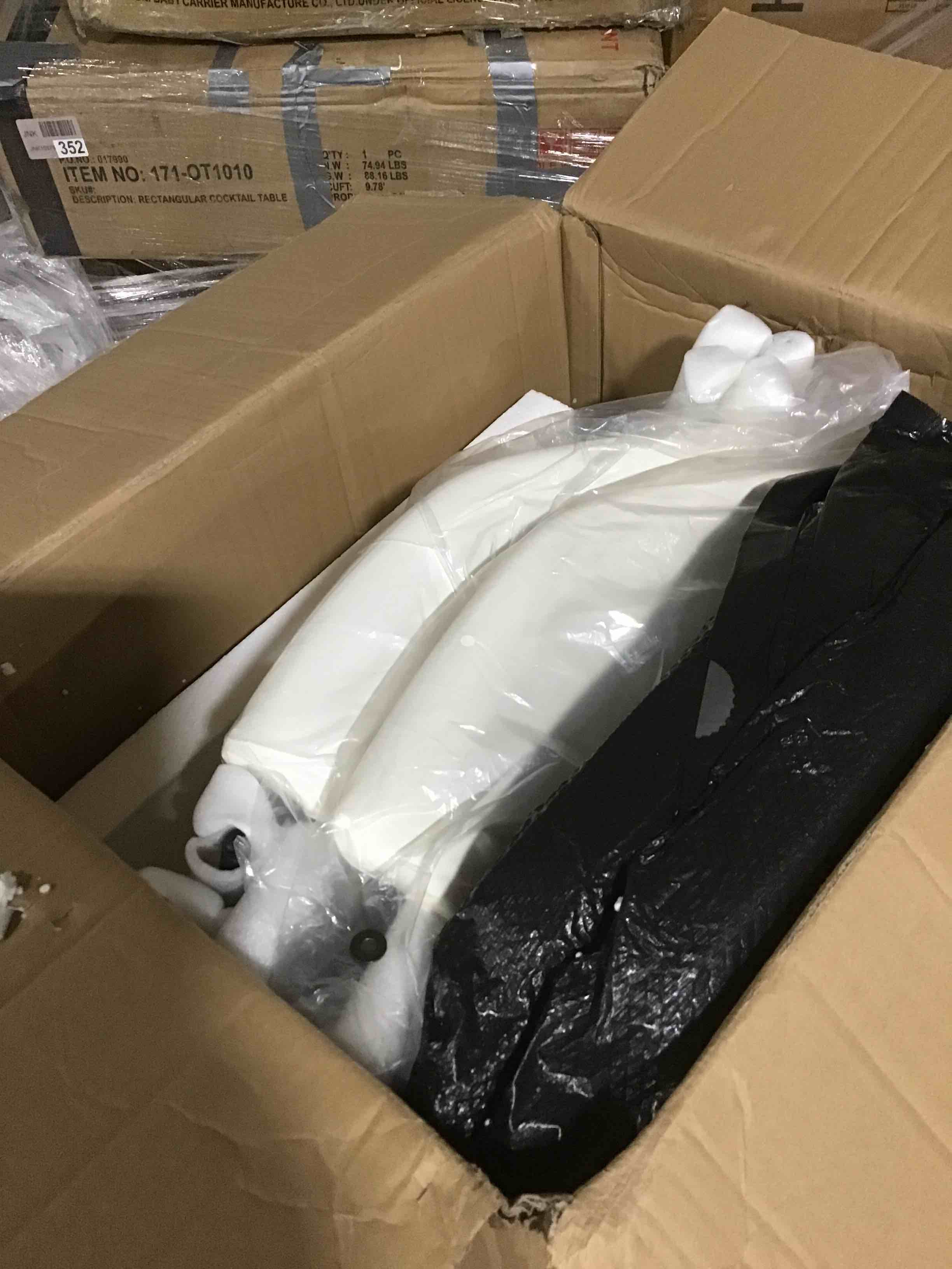 https://s3.amazonaws.com/lotting-images-prod/bidfta/YEL5431364_1695133387119.jpeg