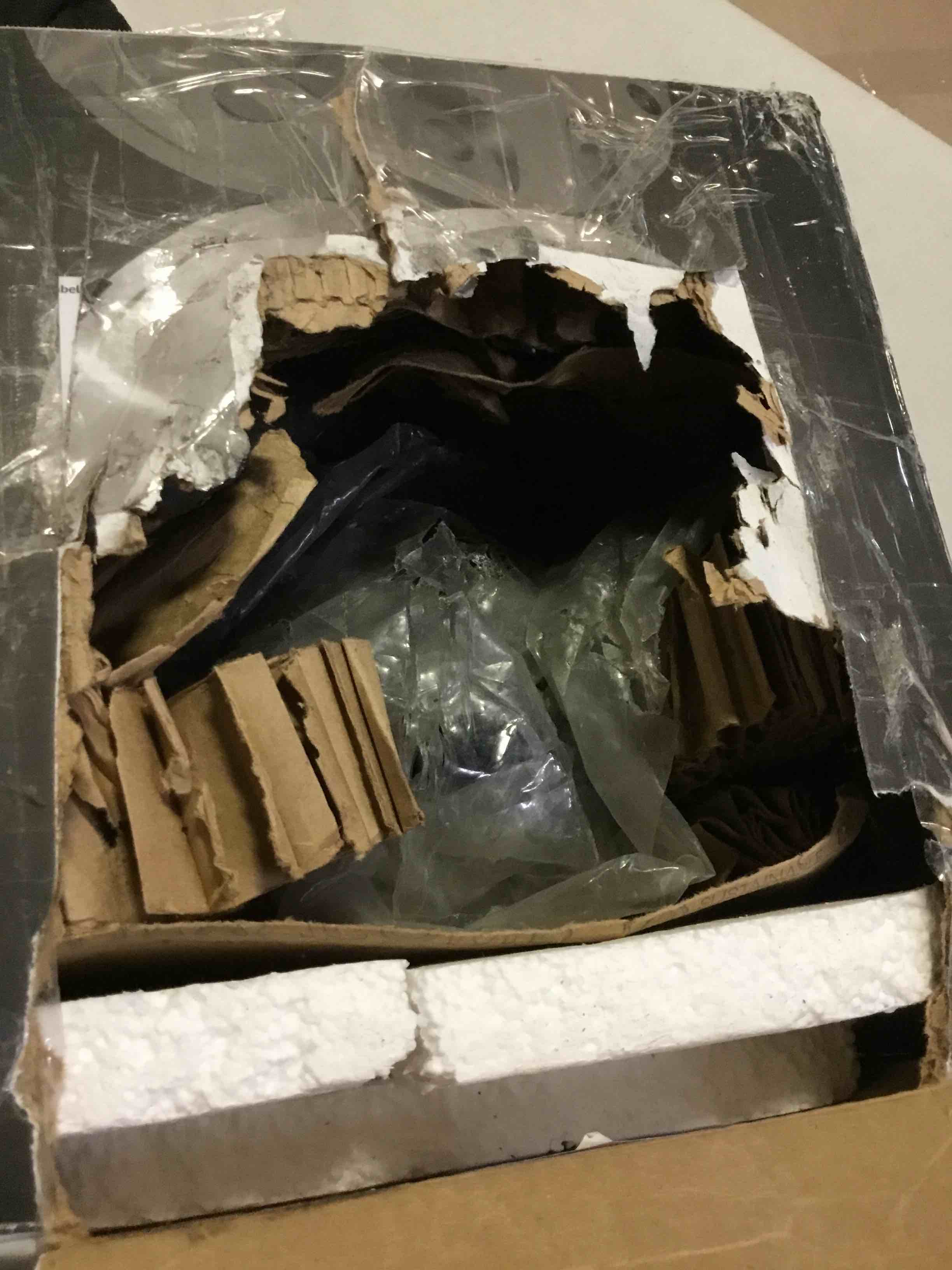 https://s3.amazonaws.com/lotting-images-prod/bidfta/YEL5444968_1698349147301.jpeg