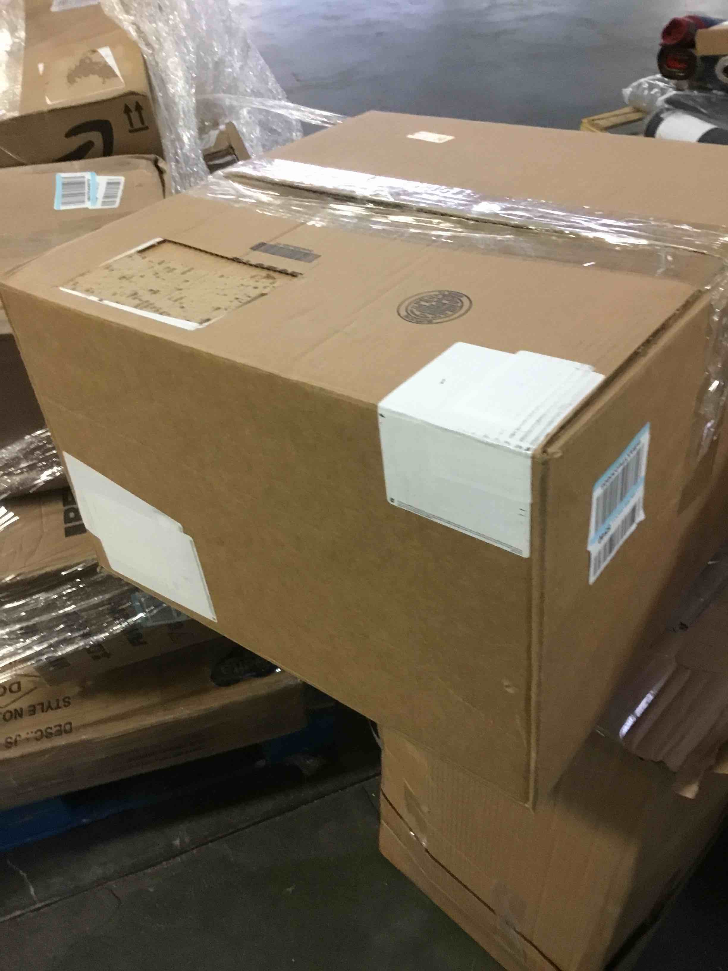 https://s3.amazonaws.com/lotting-images-prod/bidfta/YEL5445125_1698678619496.jpeg