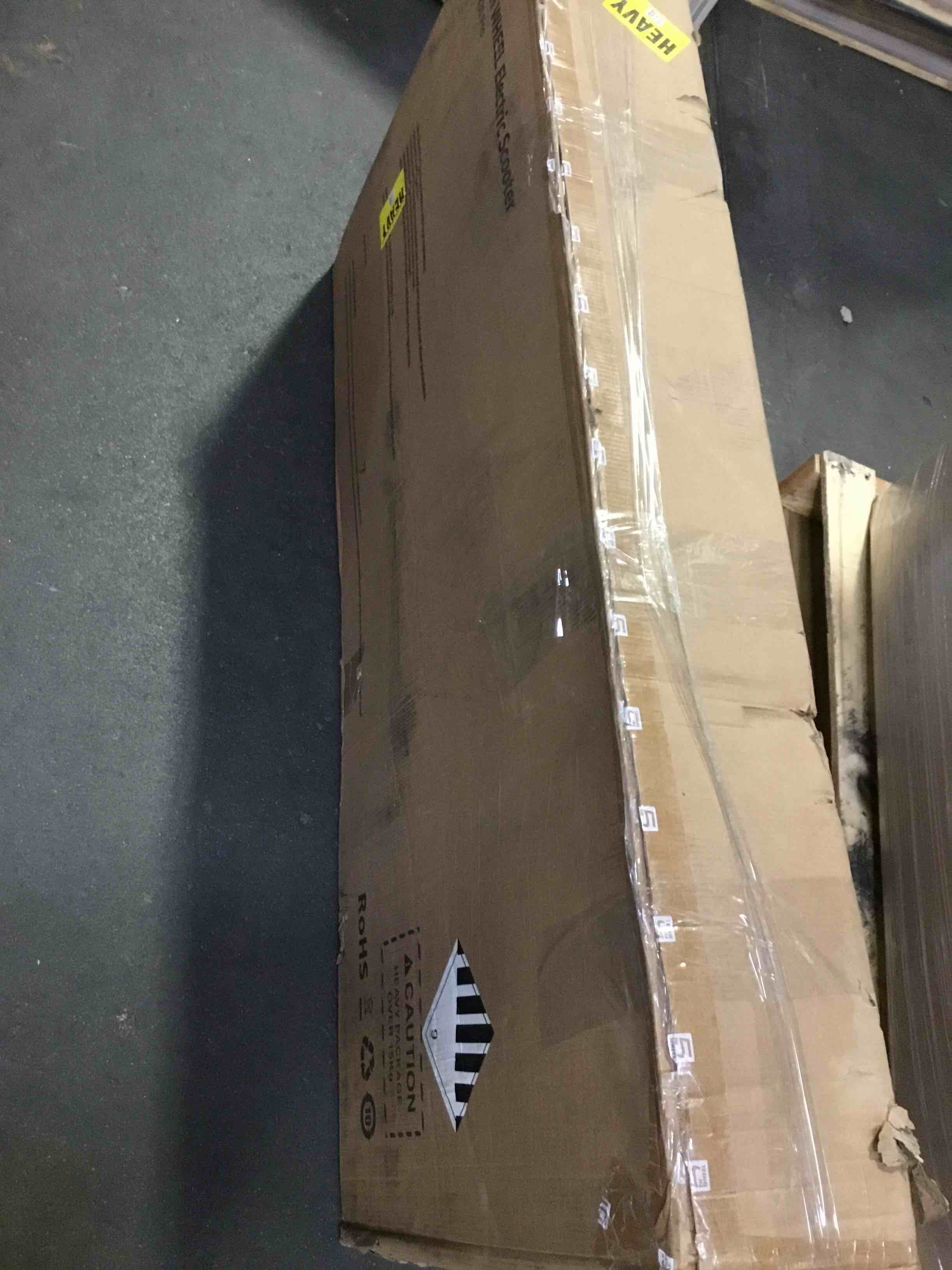 5TH WHEEL V30PRO Electric Scooter with Turn Signals 19.9 Miles Range