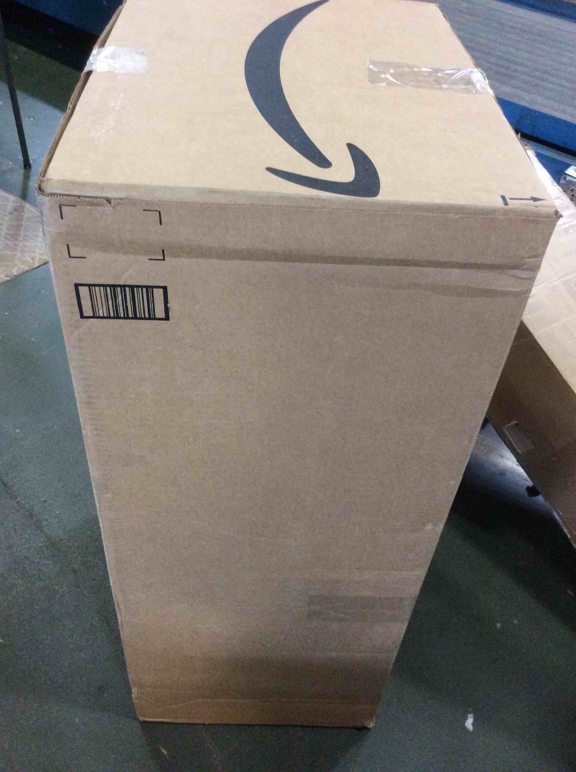https://s3.amazonaws.com/lotting-images-prod/bidfta/YEL5446709_1698859431627.jpeg
