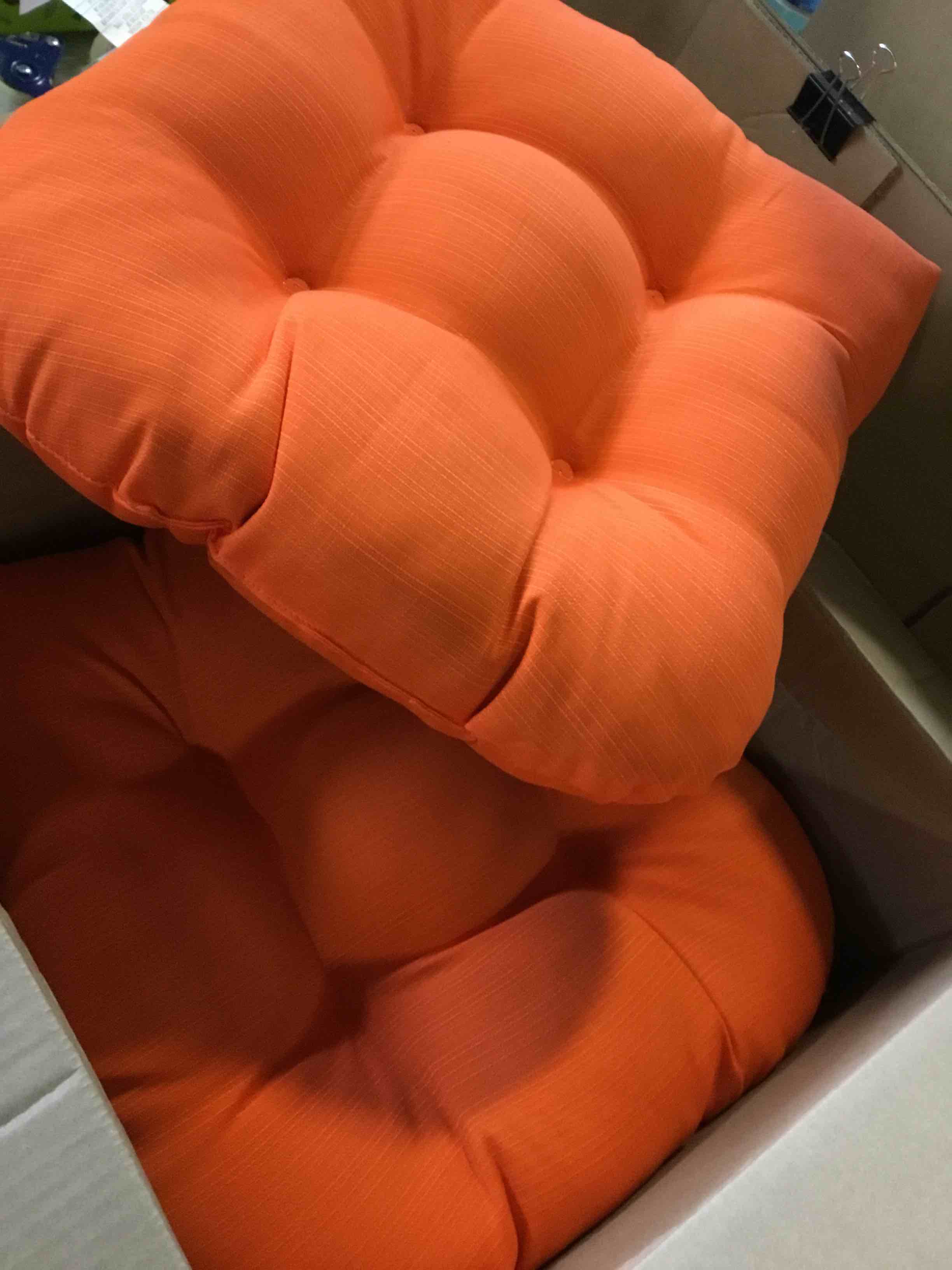 https://s3.amazonaws.com/lotting-images-prod/bidfta/YEL5447343_1697830822590.jpeg