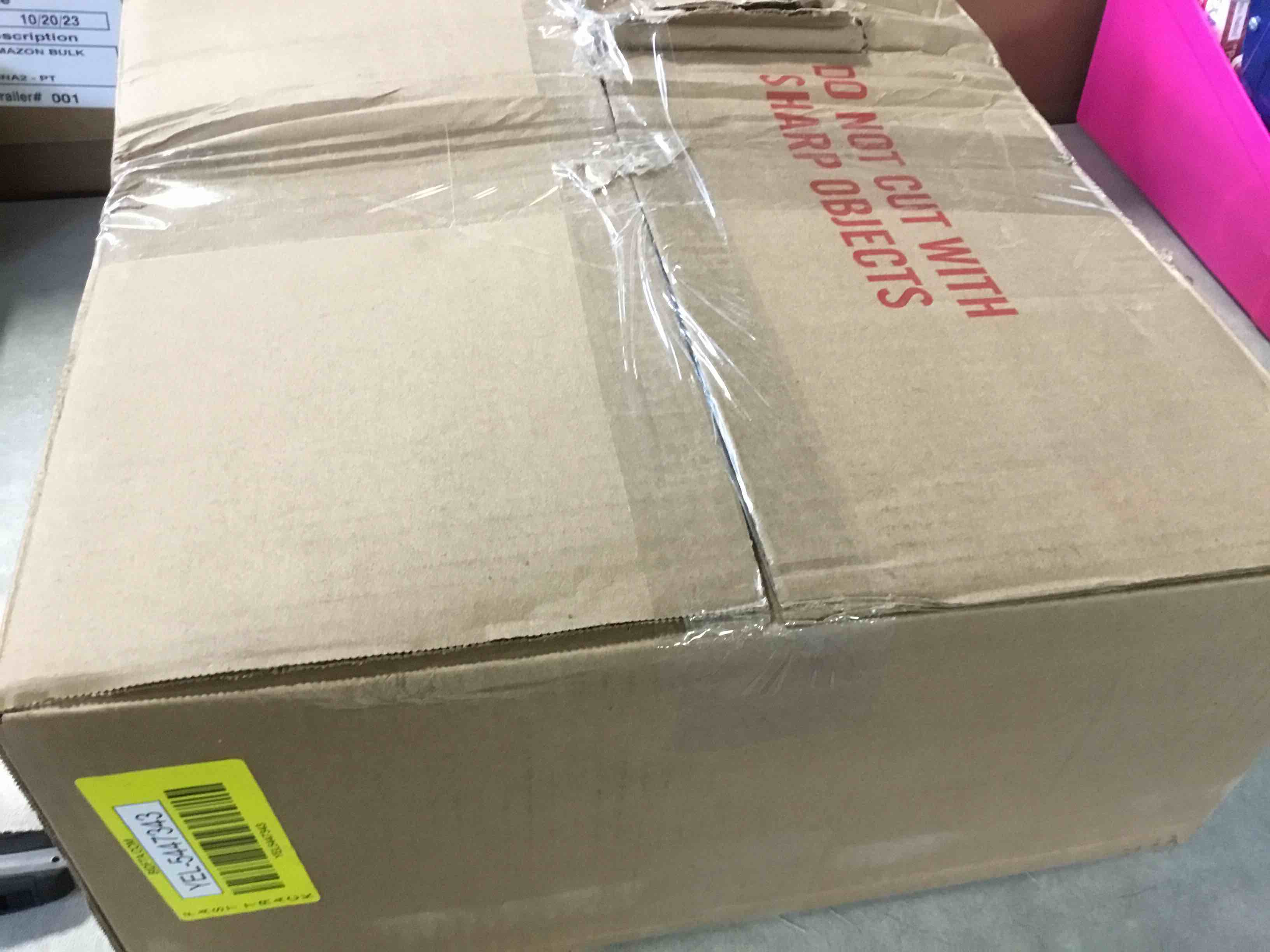 https://s3.amazonaws.com/lotting-images-prod/bidfta/YEL5447343_1697830874114.jpeg