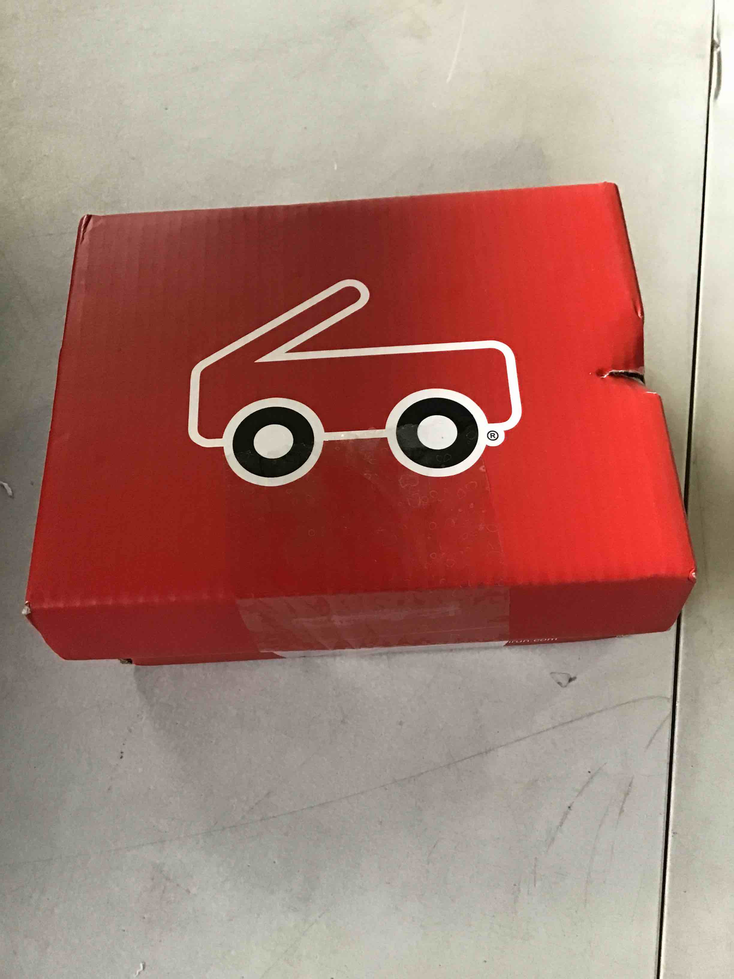 https://s3.amazonaws.com/lotting-images-prod/bidfta/YEL5449027_1697470877917.jpeg