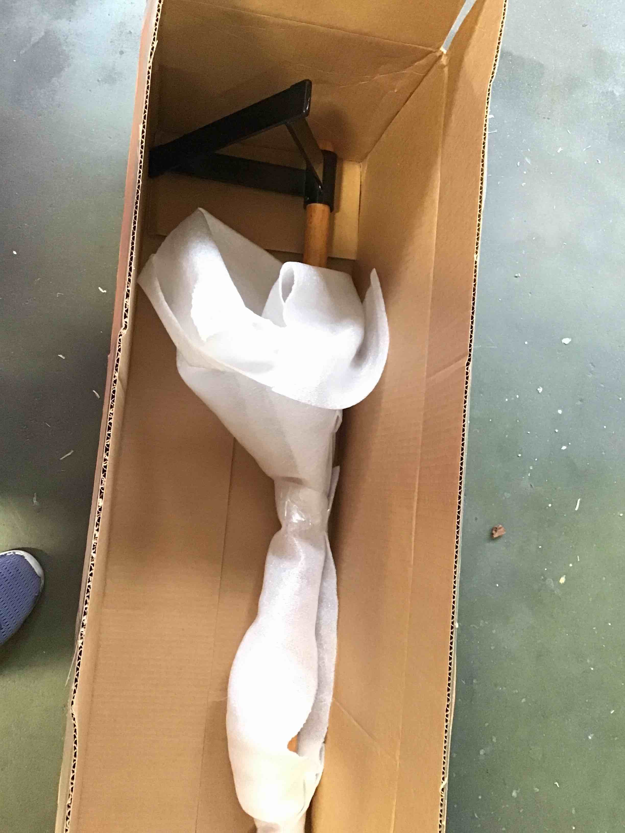 https://s3.amazonaws.com/lotting-images-prod/bidfta/YEL5449276_1697737561523.jpeg