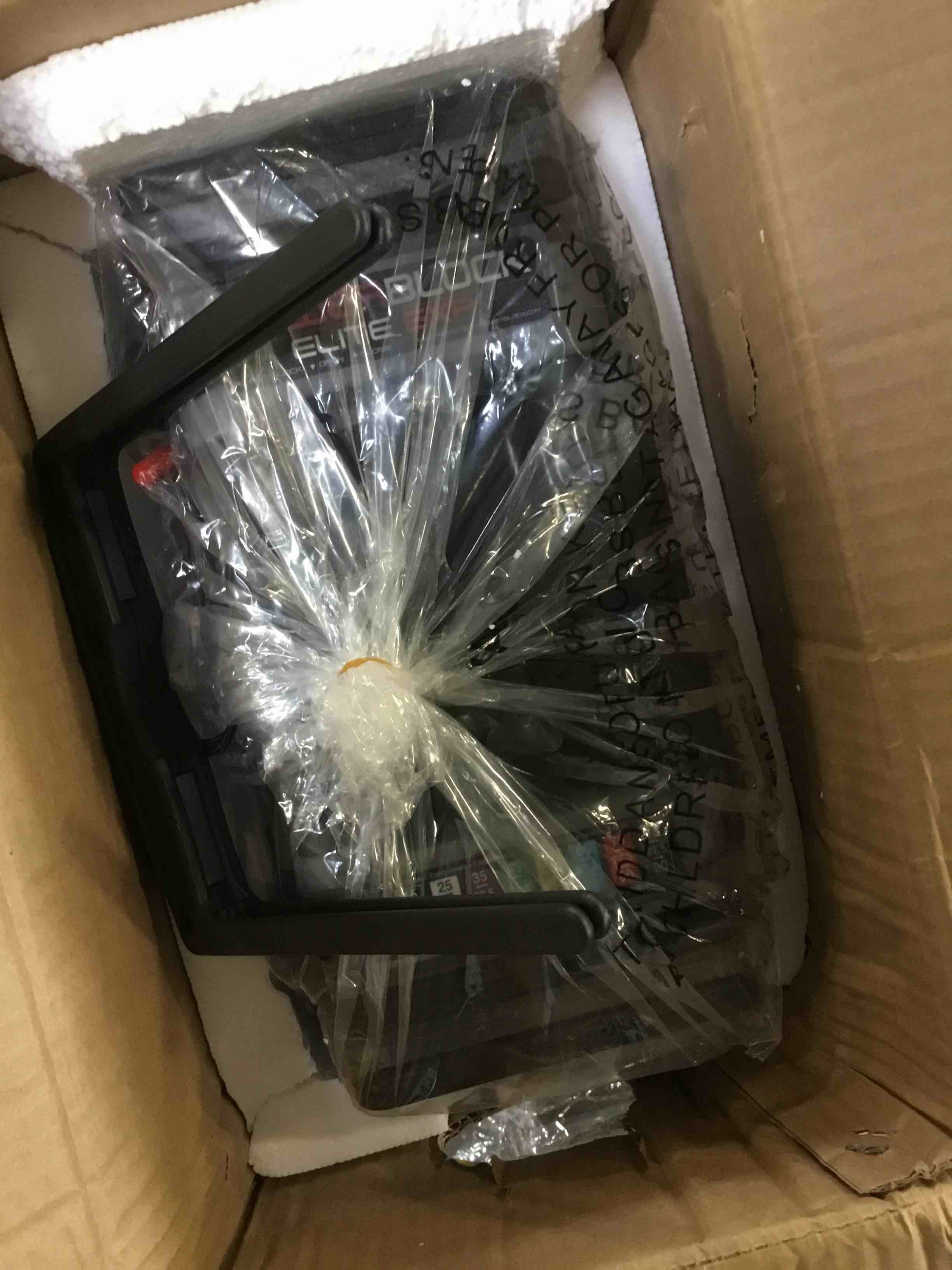 https://s3.amazonaws.com/lotting-images-prod/bidfta/YEL5449803_1698757432460.jpeg