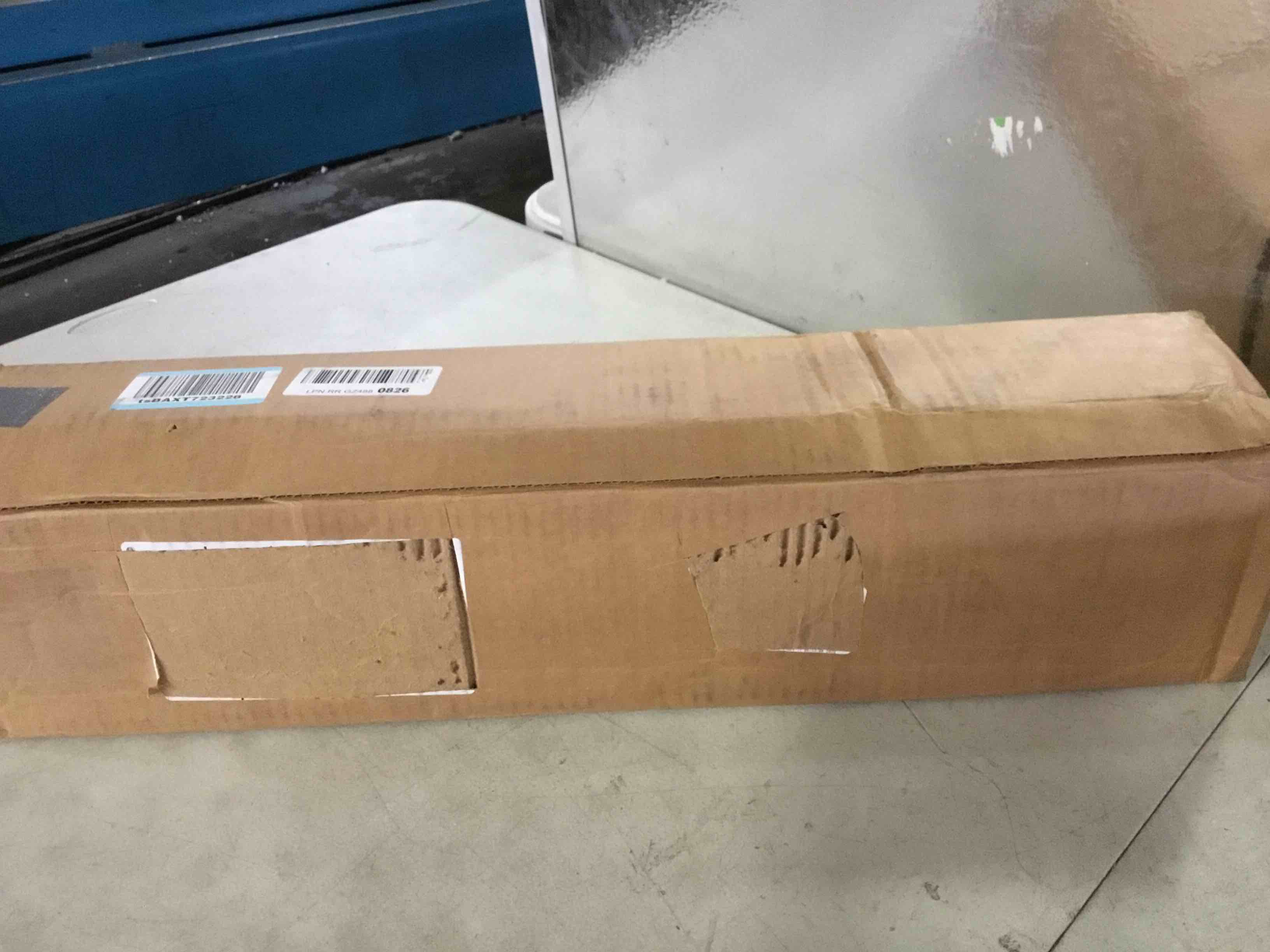 https://s3.amazonaws.com/lotting-images-prod/bidfta/YEL5450058_1698325752853.jpeg