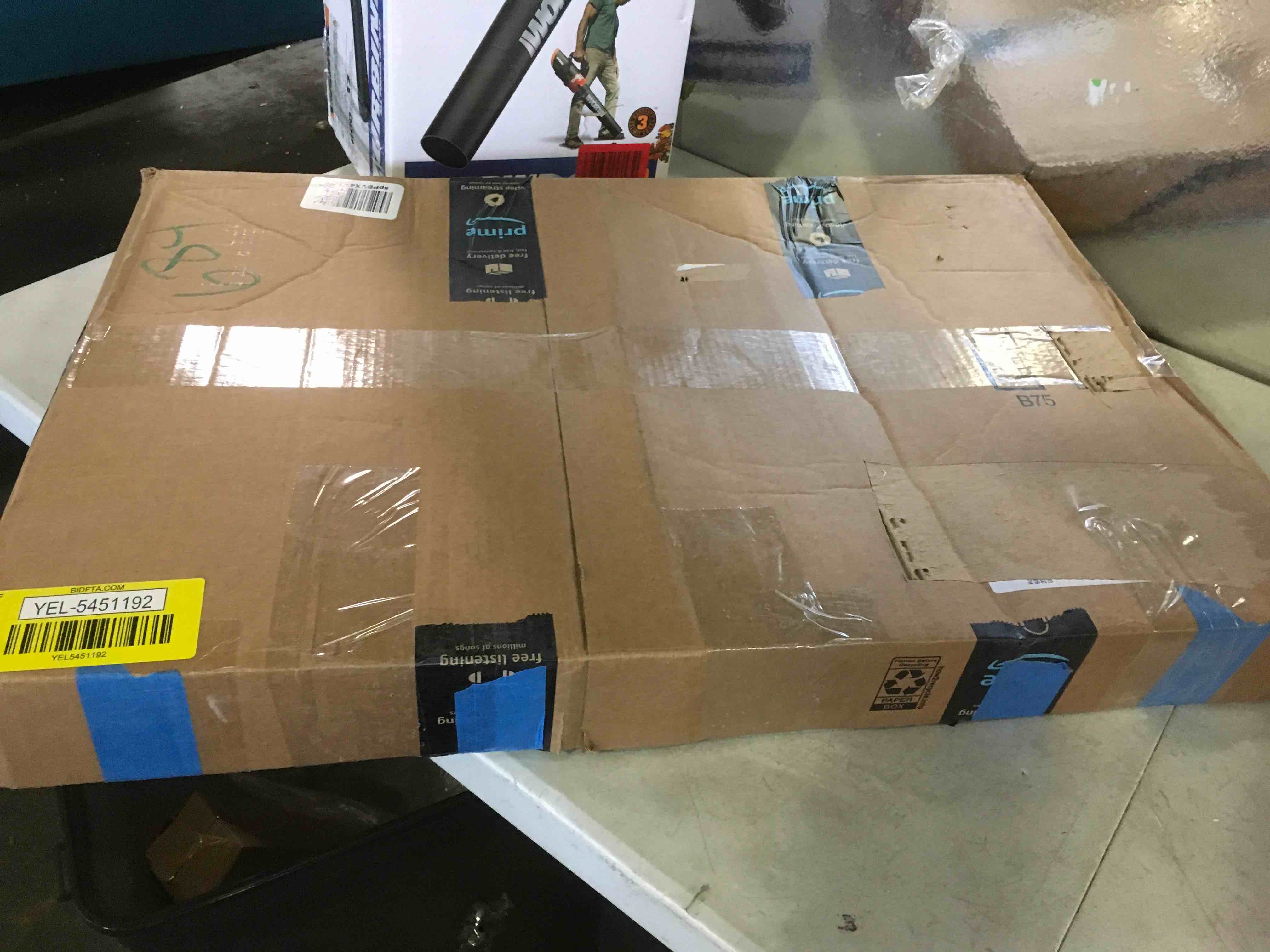 https://s3.amazonaws.com/lotting-images-prod/bidfta/YEL5451192_1699907715274.jpeg