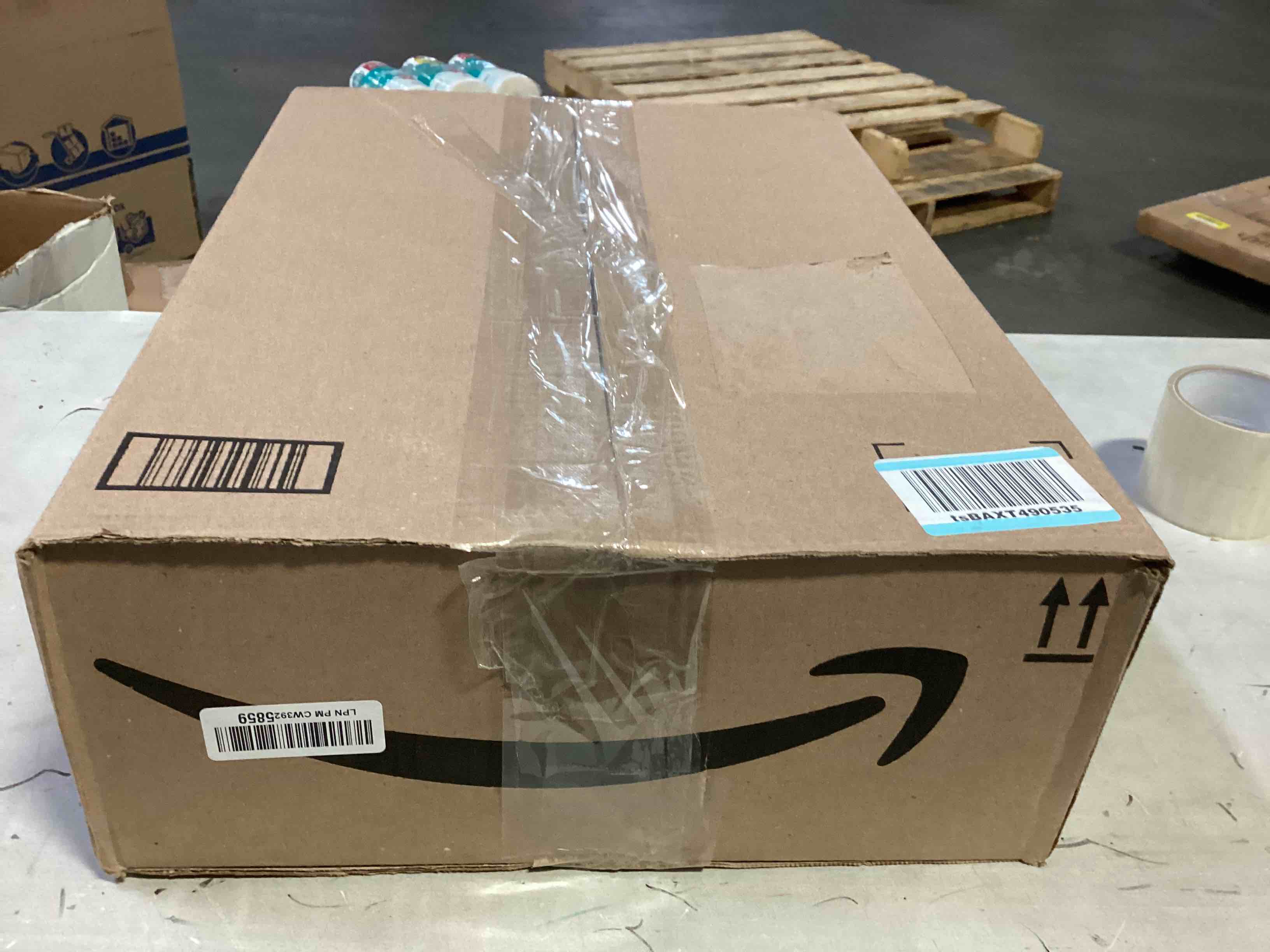https://s3.amazonaws.com/lotting-images-prod/bidfta/YEL5452589_1699545428314.jpeg
