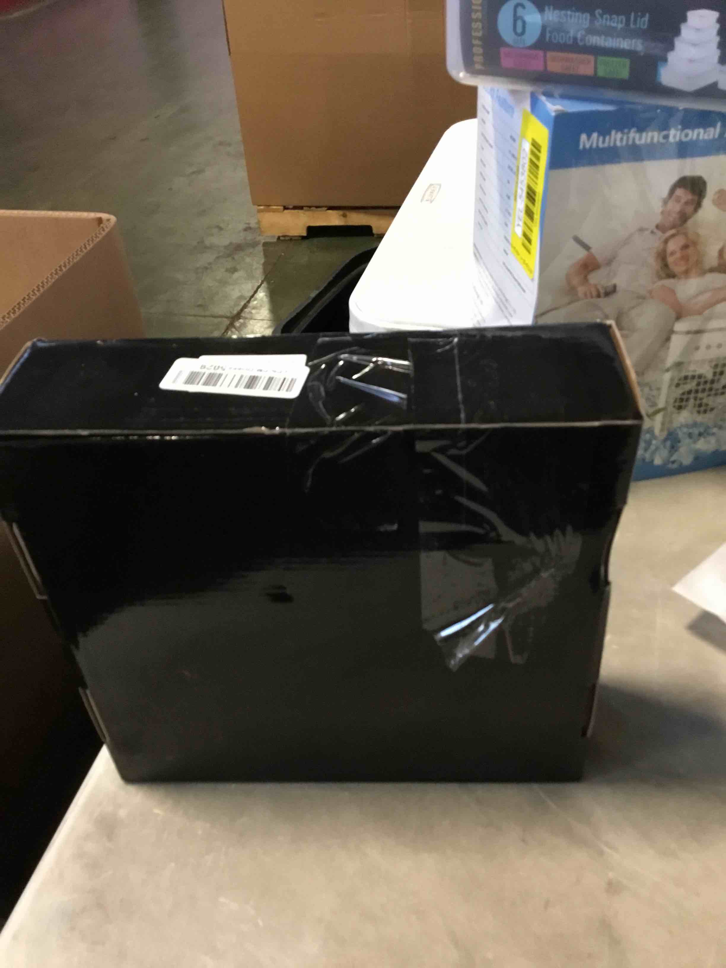 https://s3.amazonaws.com/lotting-images-prod/bidfta/YEL5453815_1698755192170.jpeg