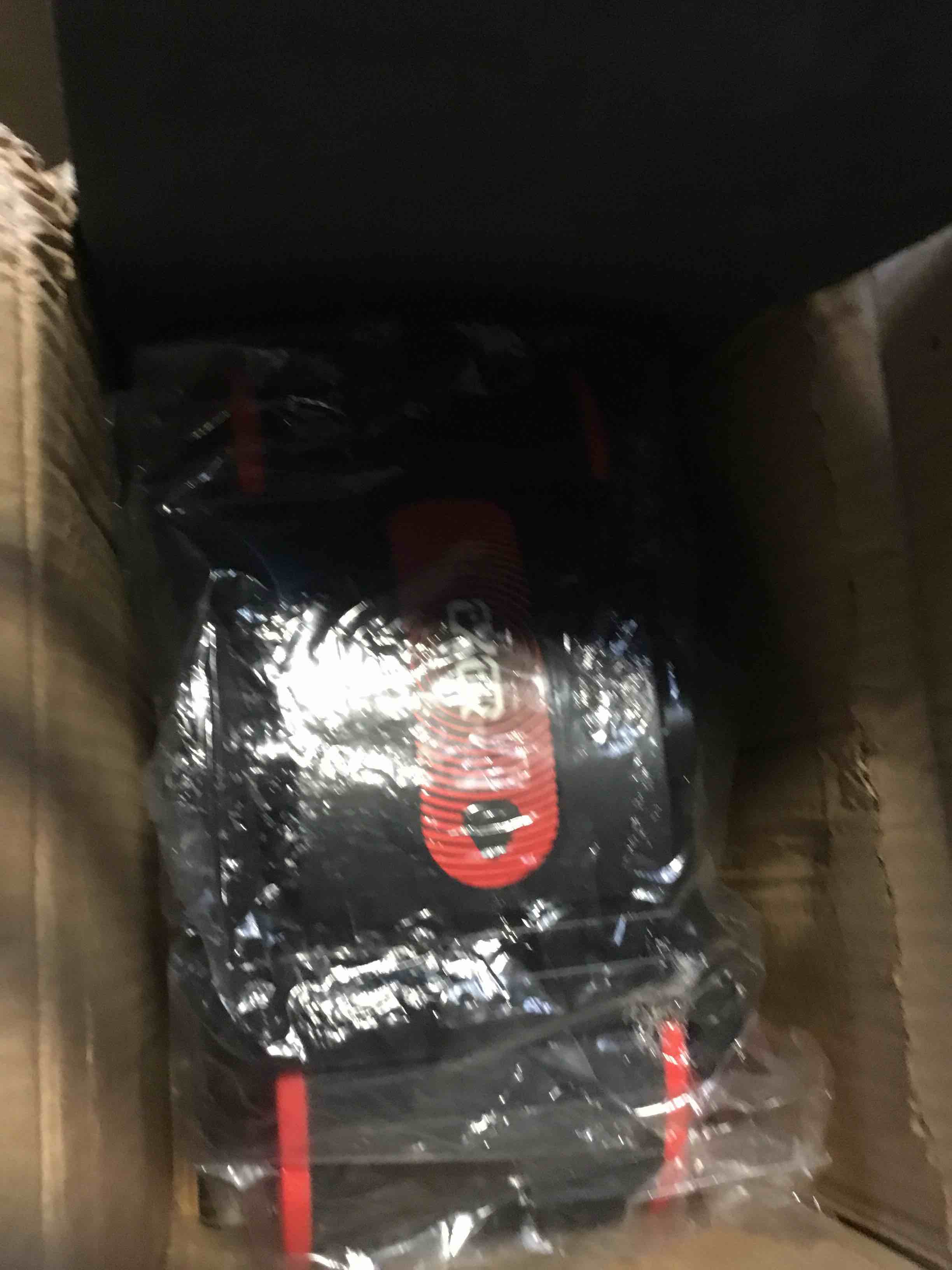 https://s3.amazonaws.com/lotting-images-prod/bidfta/YEL5453826_1698756803824.jpeg