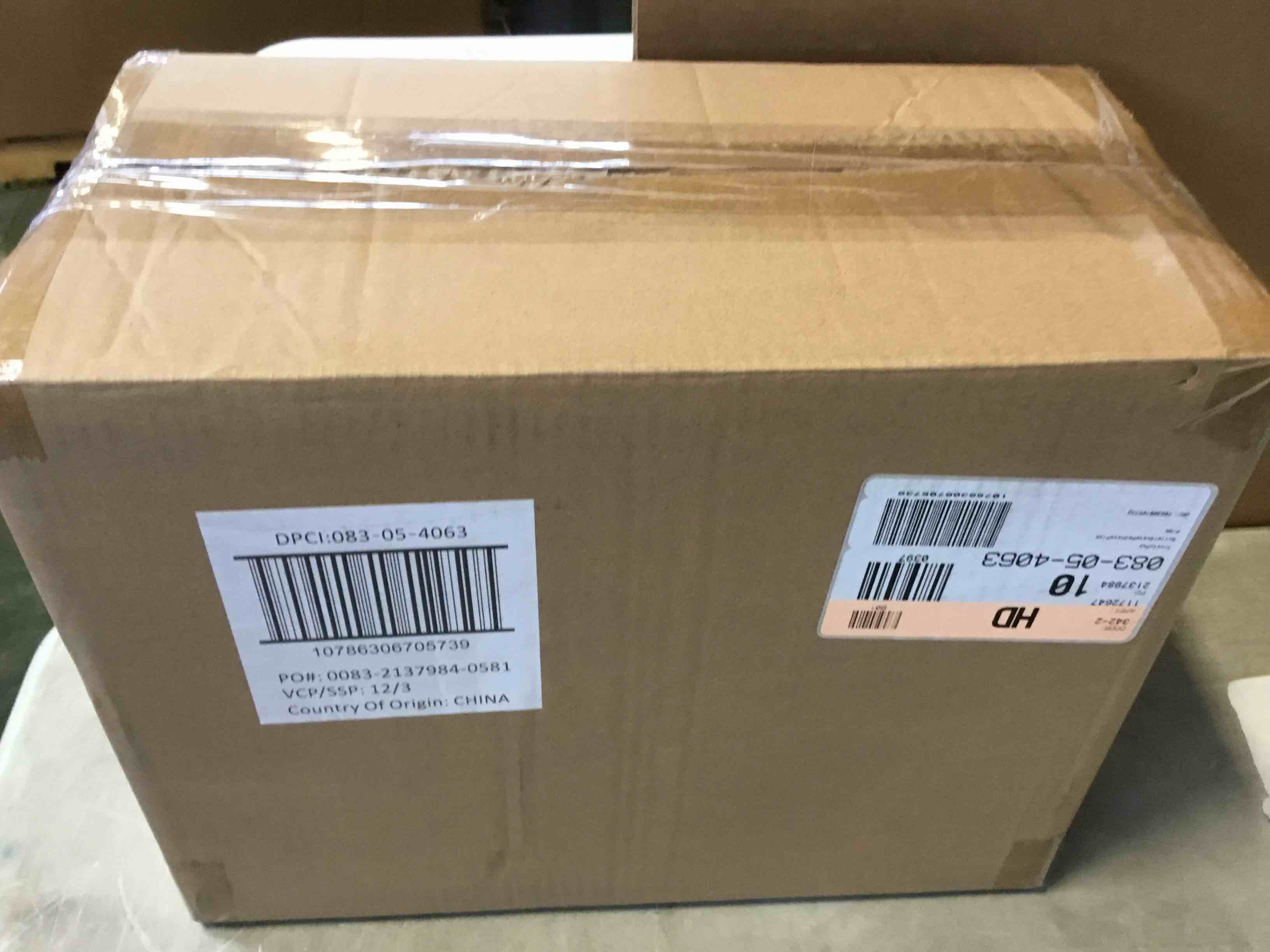 https://s3.amazonaws.com/lotting-images-prod/bidfta/YEL5454011_1698767615579.jpeg