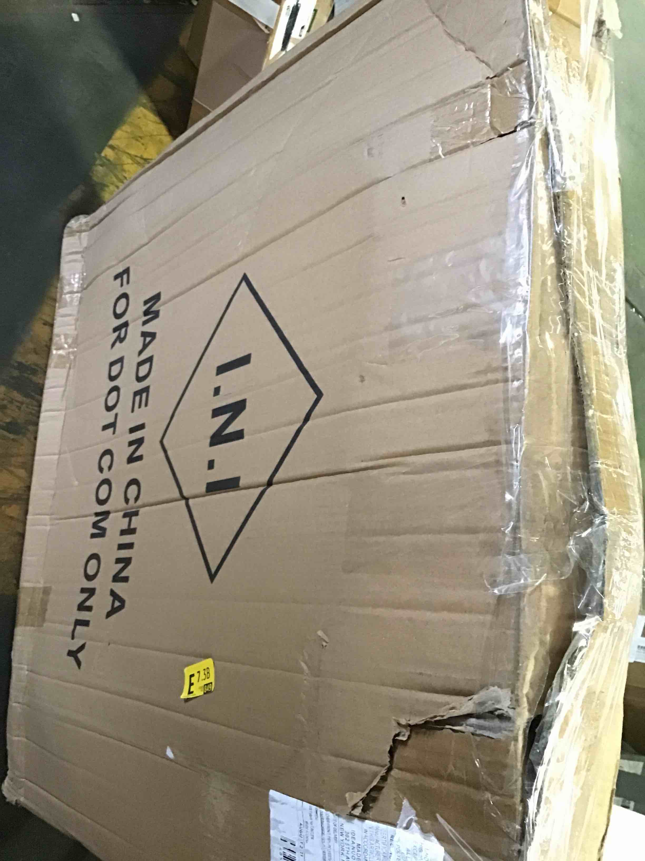 https://s3.amazonaws.com/lotting-images-prod/bidfta/YEL5455923_1699287917138.jpeg