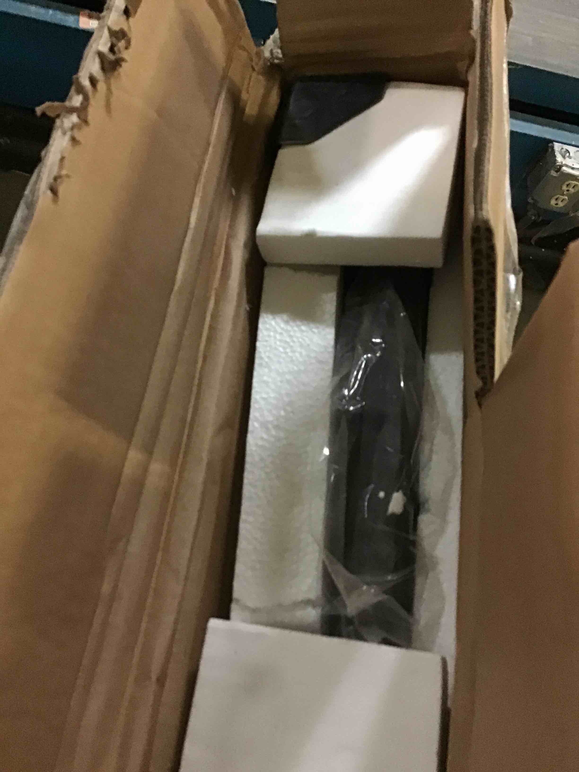 https://s3.amazonaws.com/lotting-images-prod/bidfta/YEL5457490_1701093804274.jpeg