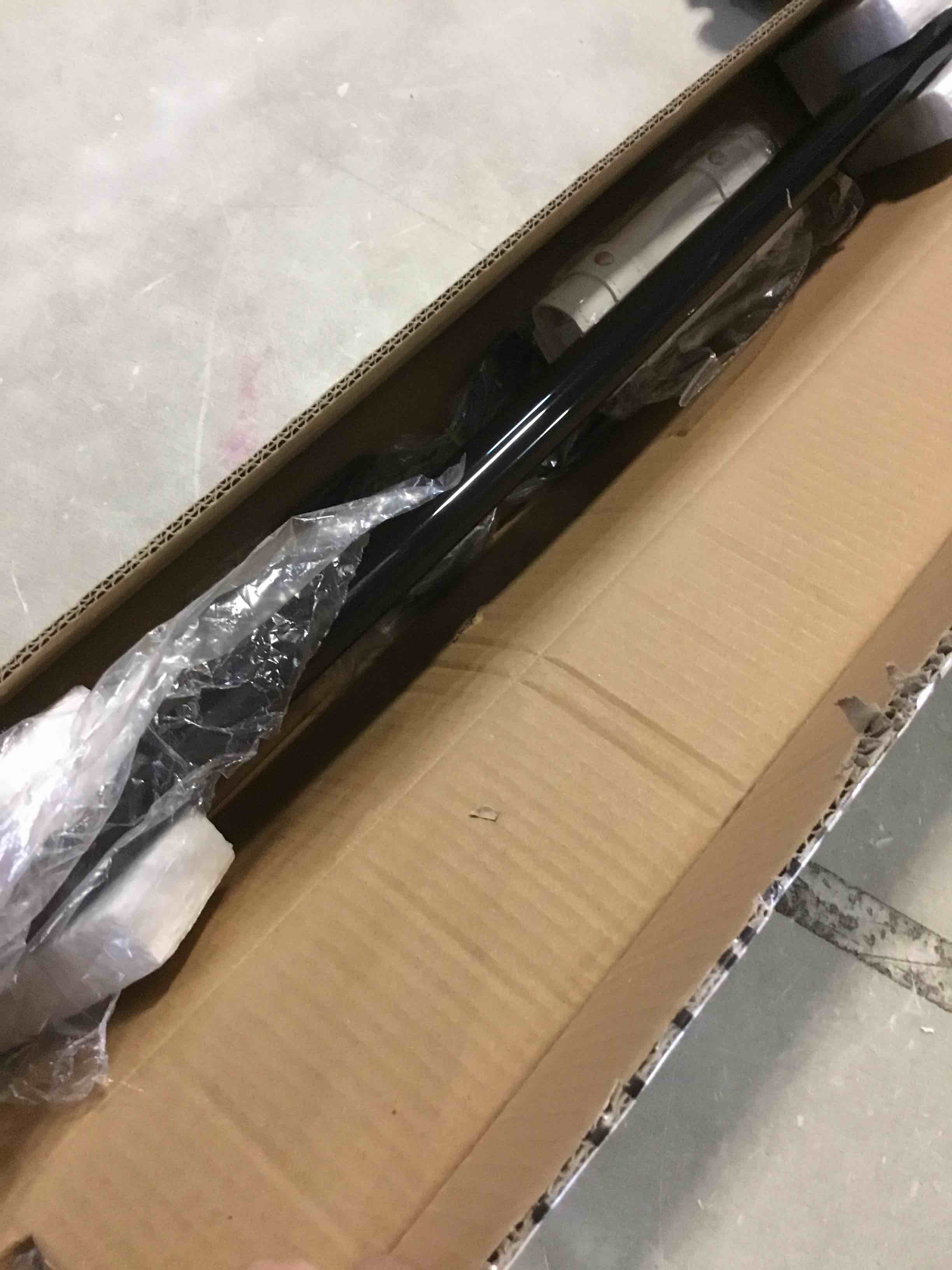 https://s3.amazonaws.com/lotting-images-prod/bidfta/YEL5457948_1701363594712.jpeg