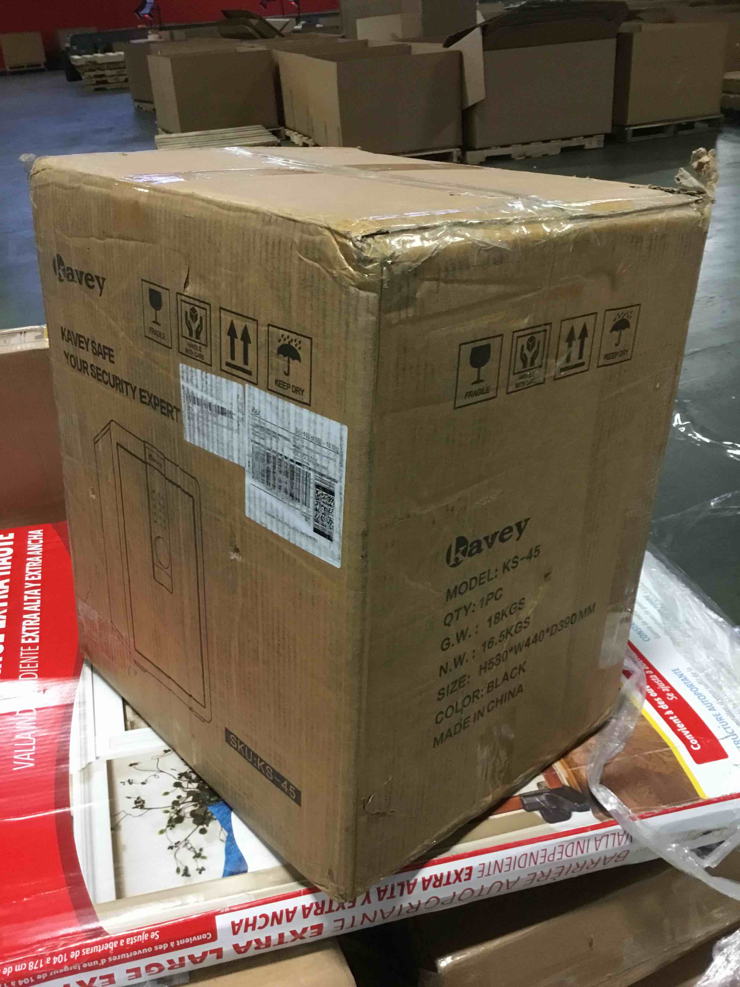 https://s3.amazonaws.com/lotting-images-prod/bidfta/YEL5461347_1701262435137.jpeg