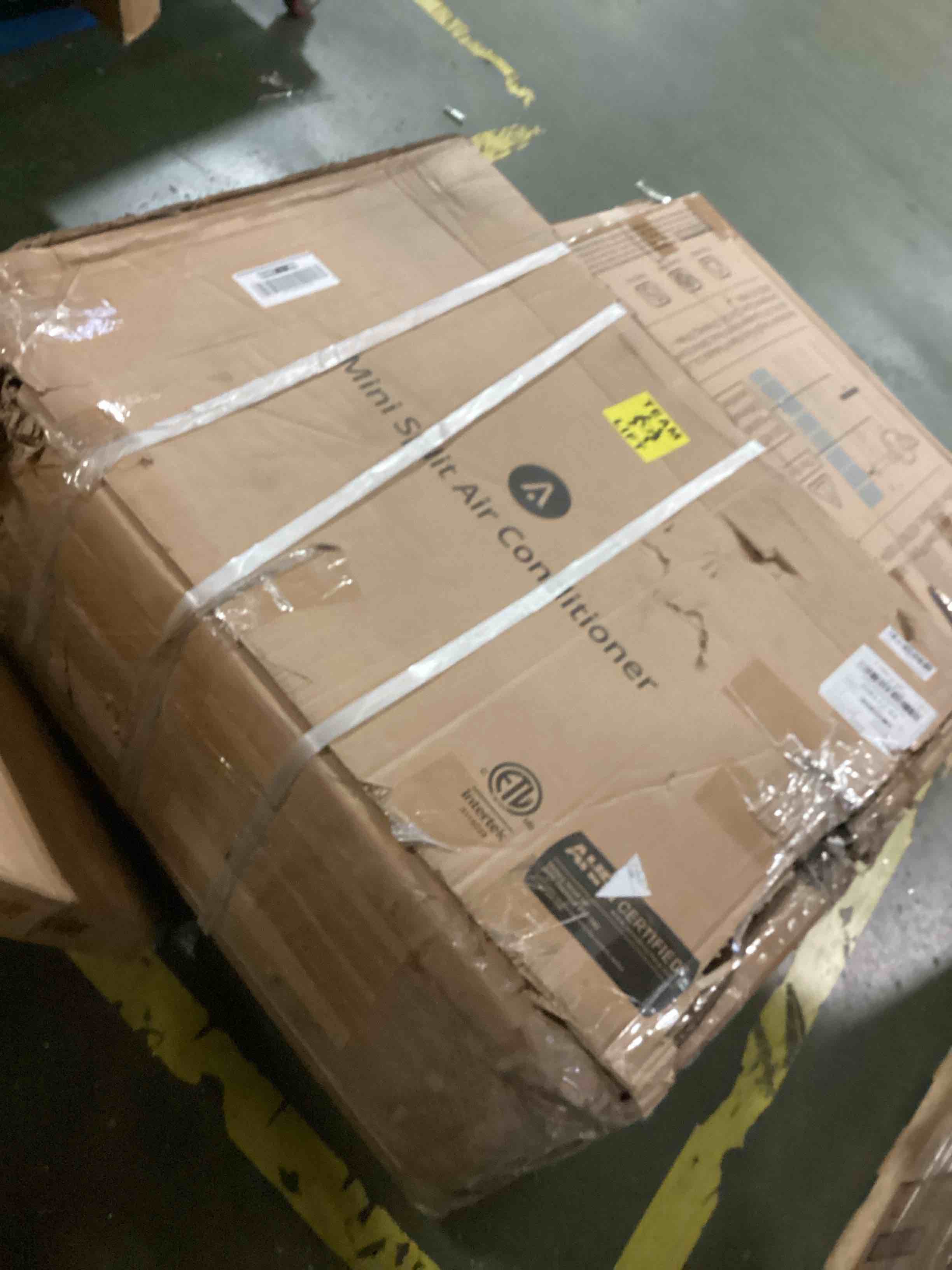 https://s3.amazonaws.com/lotting-images-prod/bidfta/YEL5462009_1700577990901.jpeg