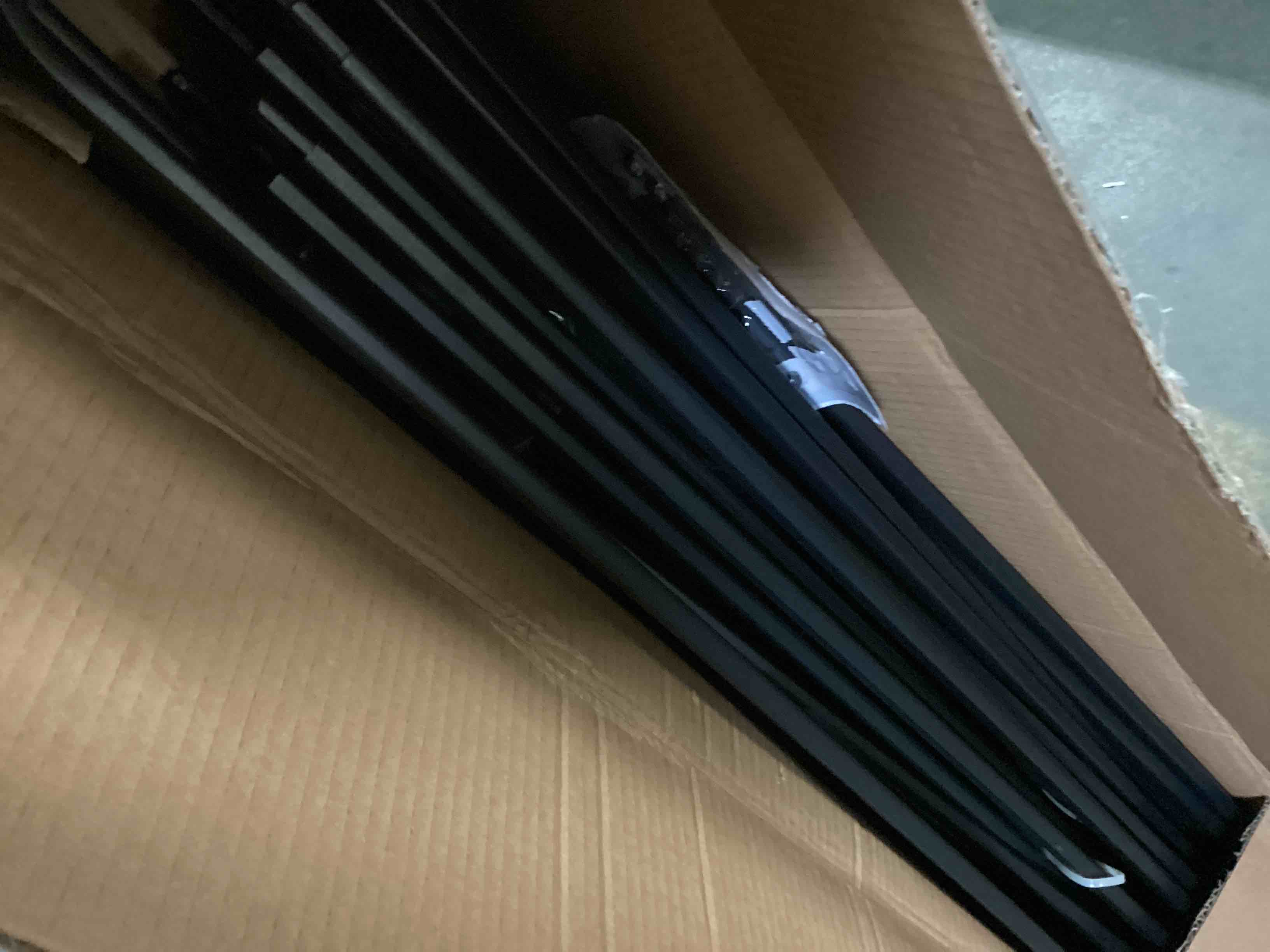 https://s3.amazonaws.com/lotting-images-prod/bidfta/YEL5462287_1701098387752.jpeg