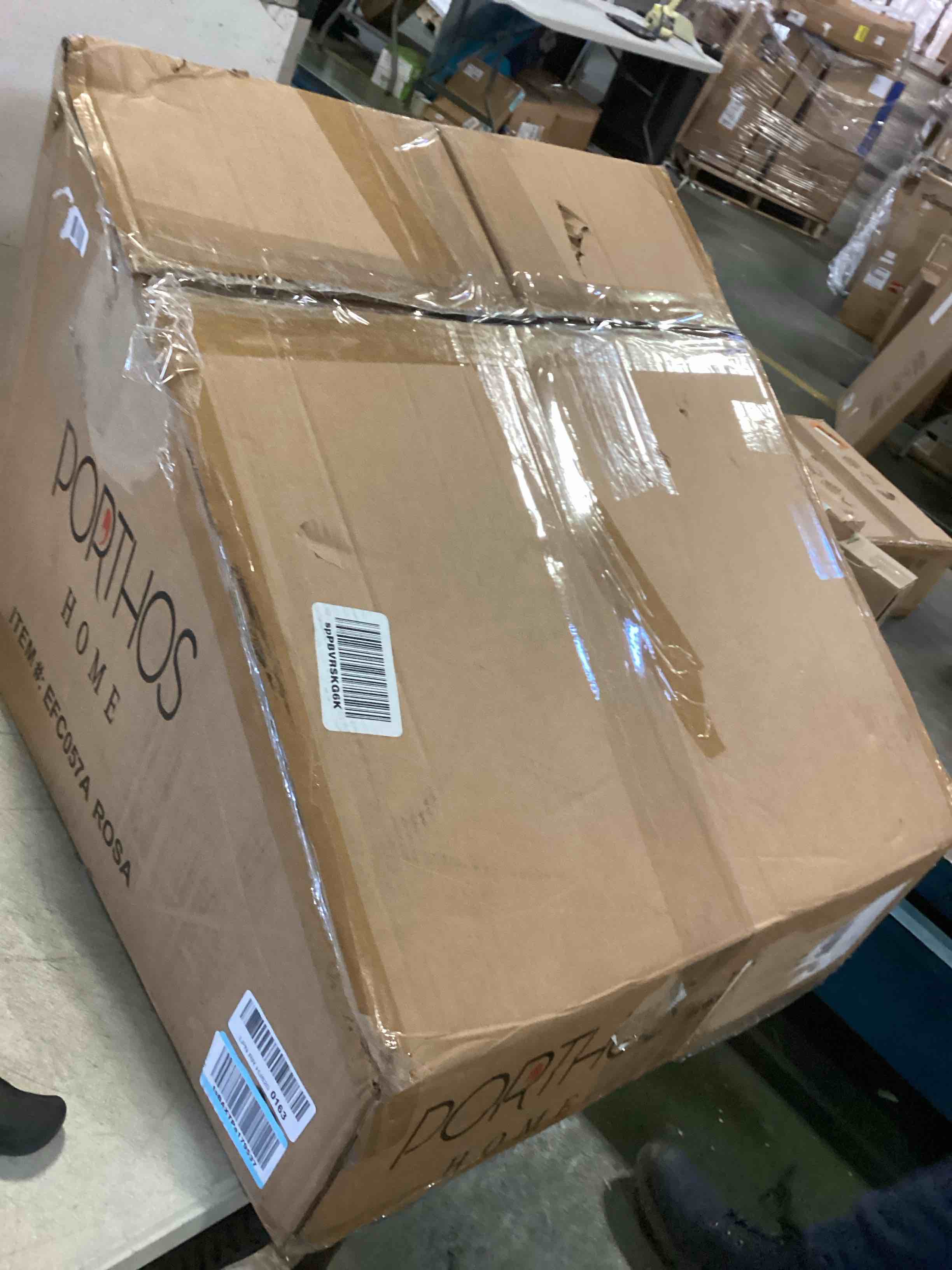 https://s3.amazonaws.com/lotting-images-prod/bidfta/YEL5462976_1701286039850.jpeg