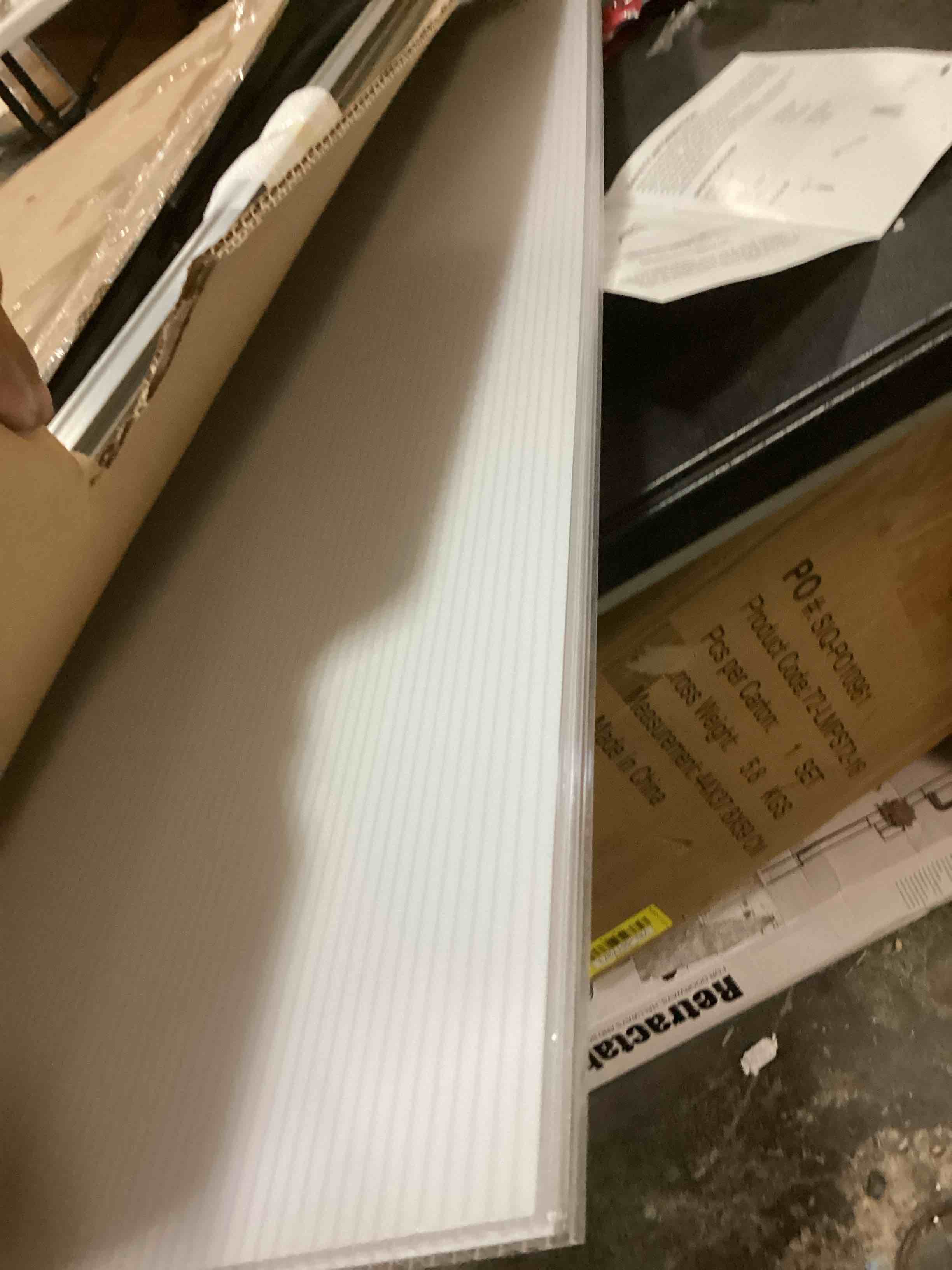 https://s3.amazonaws.com/lotting-images-prod/bidfta/YEL5465013_1700227080389.jpeg