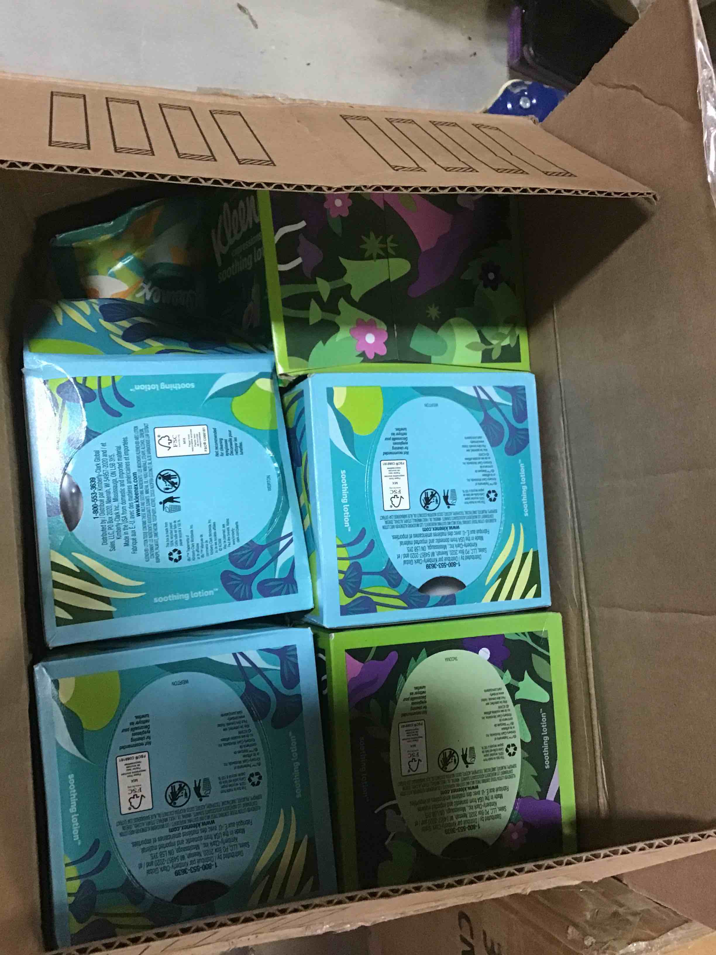 https://s3.amazonaws.com/lotting-images-prod/bidfta/YEL5466353_1701190145077.jpeg