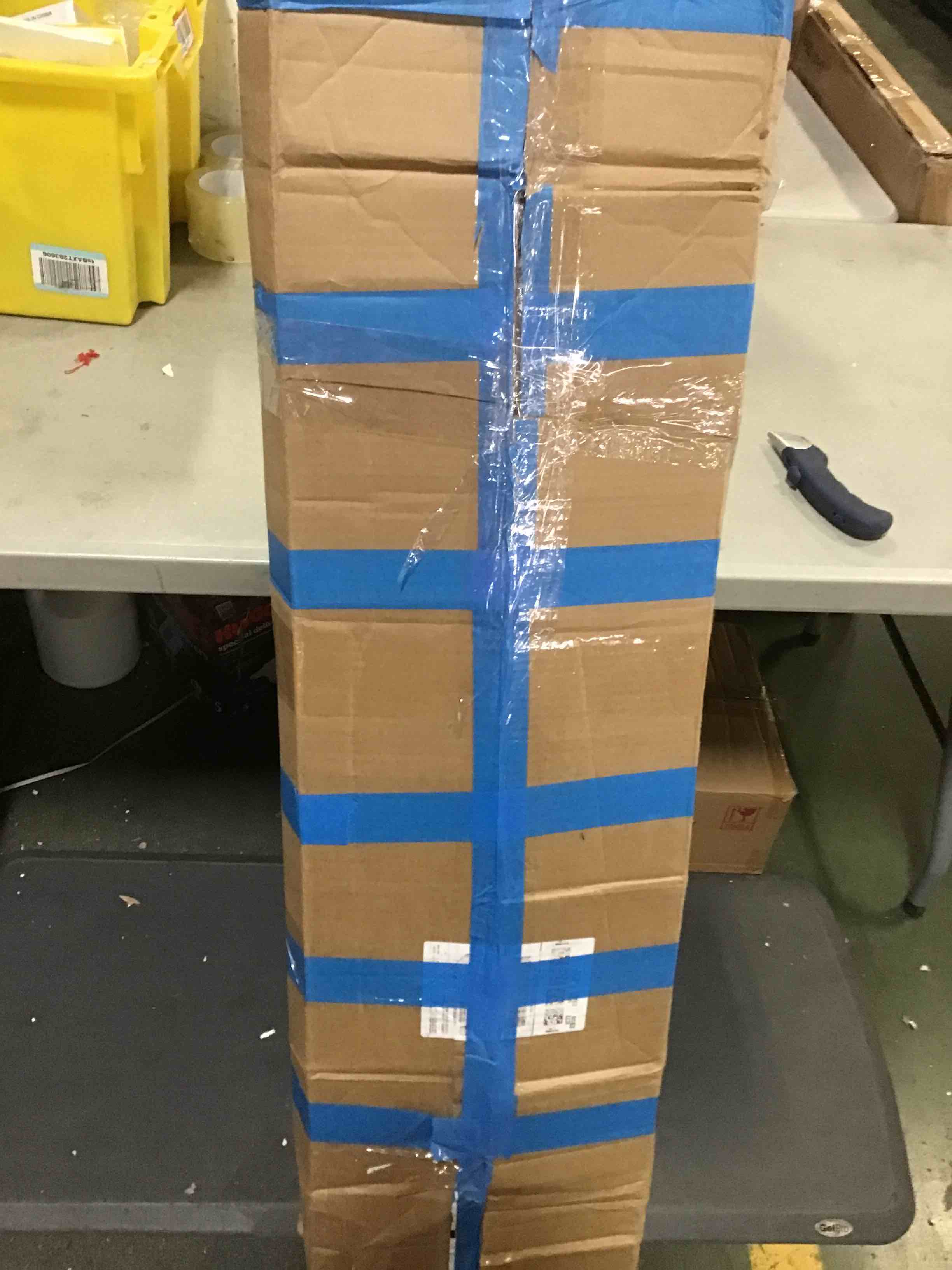 https://s3.amazonaws.com/lotting-images-prod/bidfta/YEL5466401_1701198124729.jpeg
