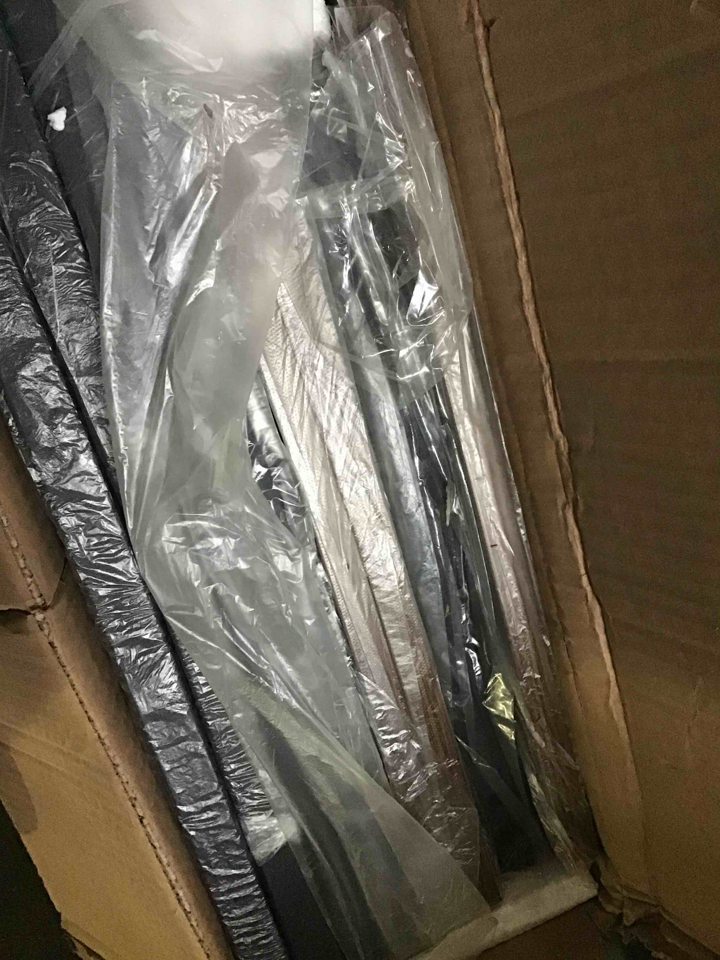 https://s3.amazonaws.com/lotting-images-prod/bidfta/YEL5467760_1701117980847.jpeg