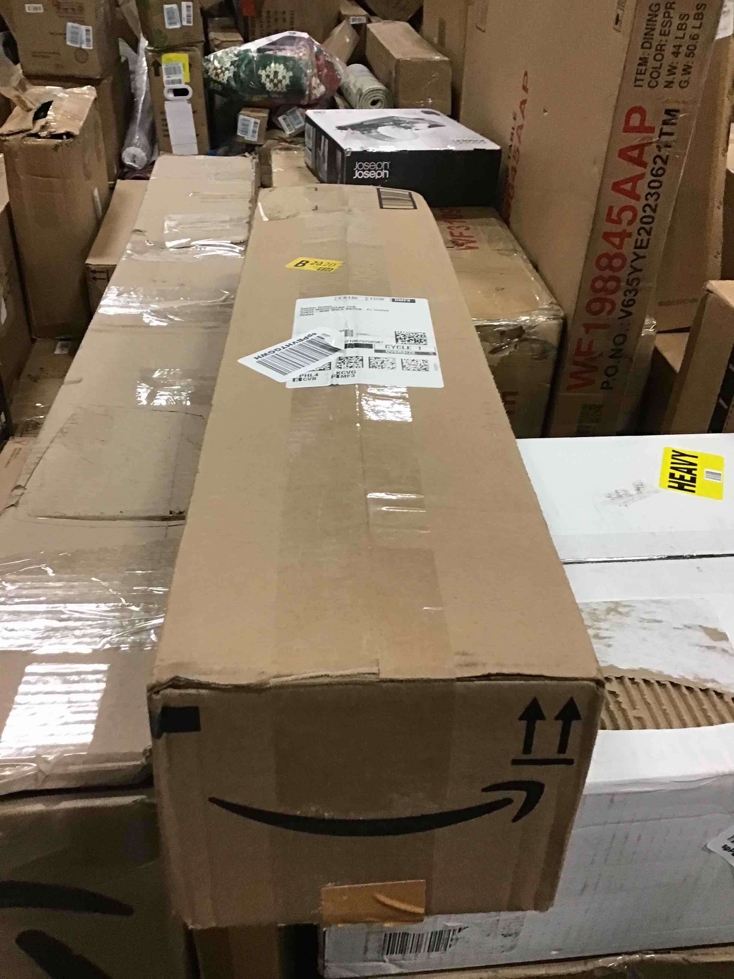 https://s3.amazonaws.com/lotting-images-prod/bidfta/YEL5471328_1703773808316.jpeg