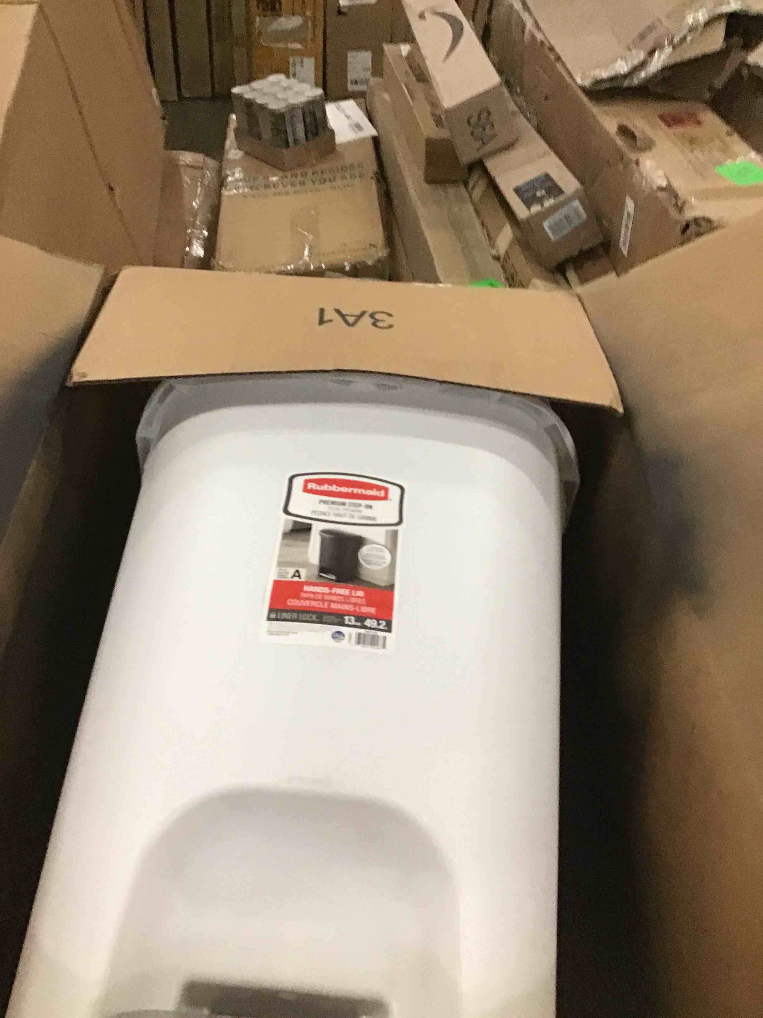 https://s3.amazonaws.com/lotting-images-prod/bidfta/YEL5471617_1704304652690.jpeg