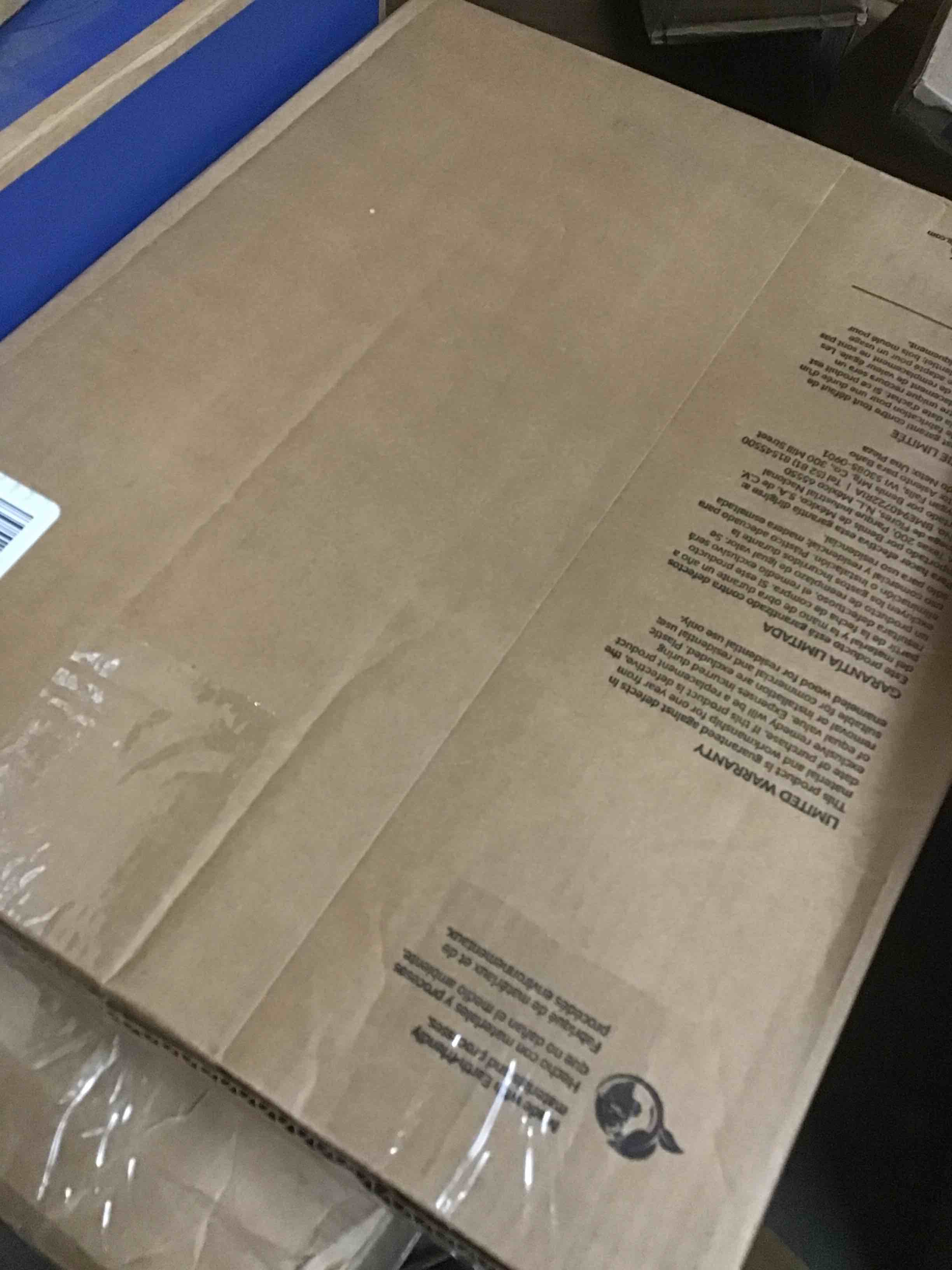 https://s3.amazonaws.com/lotting-images-prod/bidfta/YEL5475818_1704744502254.jpeg
