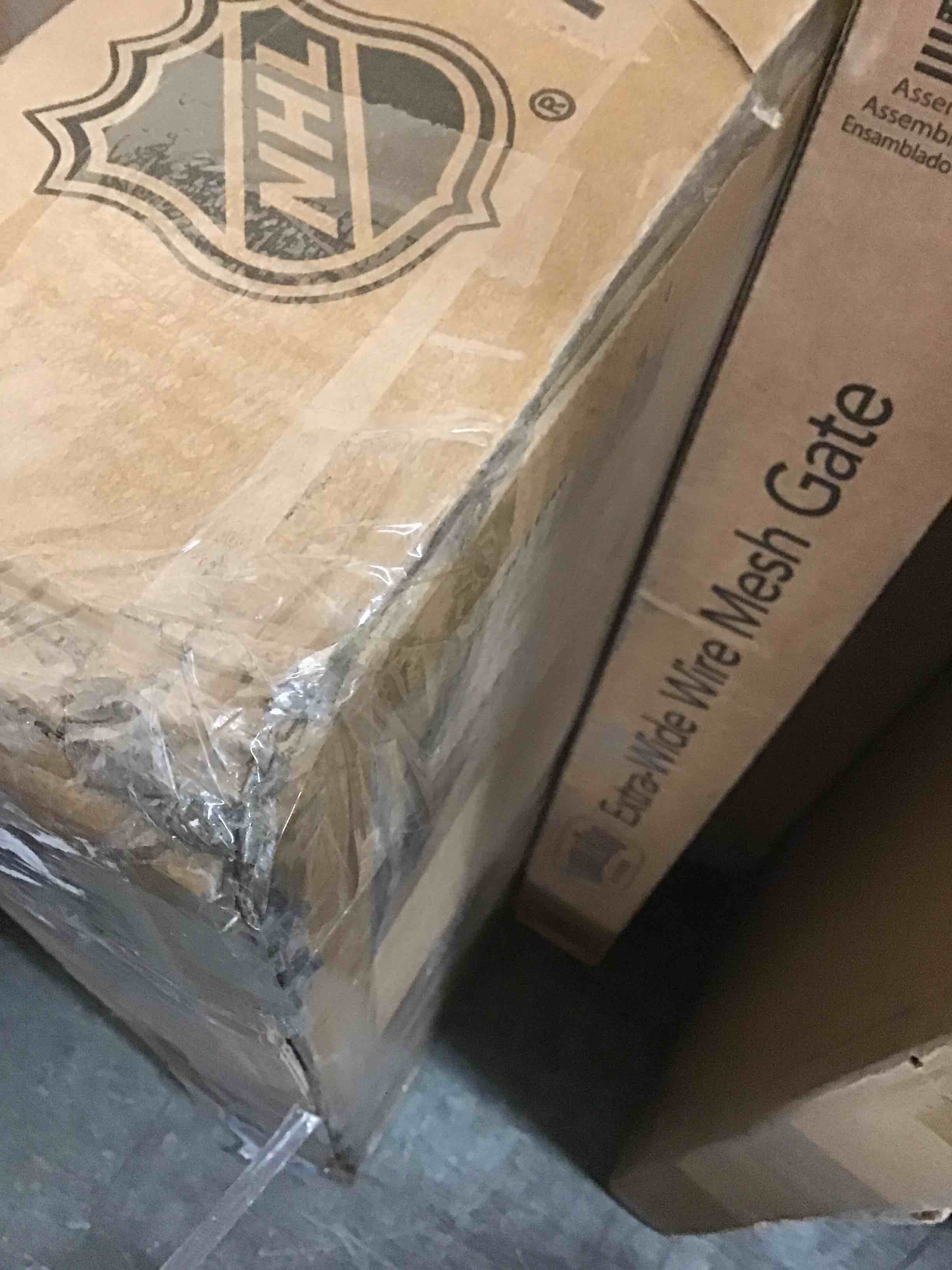 https://s3.amazonaws.com/lotting-images-prod/bidfta/YEL5476568_1708459321559.jpeg