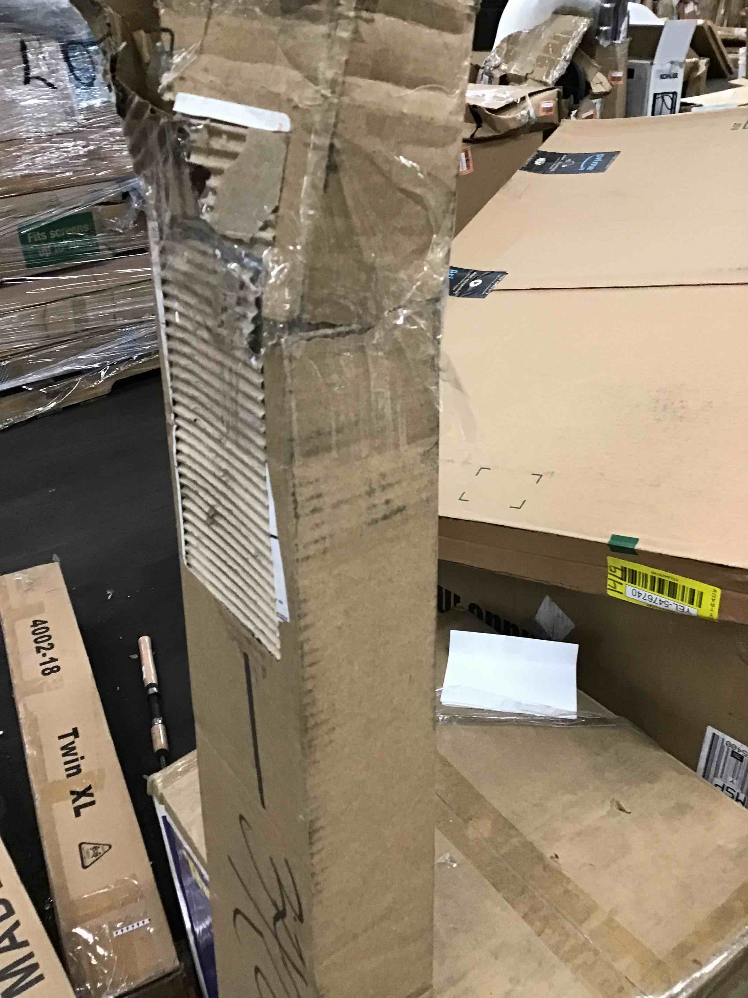 https://s3.amazonaws.com/lotting-images-prod/bidfta/YEL5476741_1709929525271.jpeg