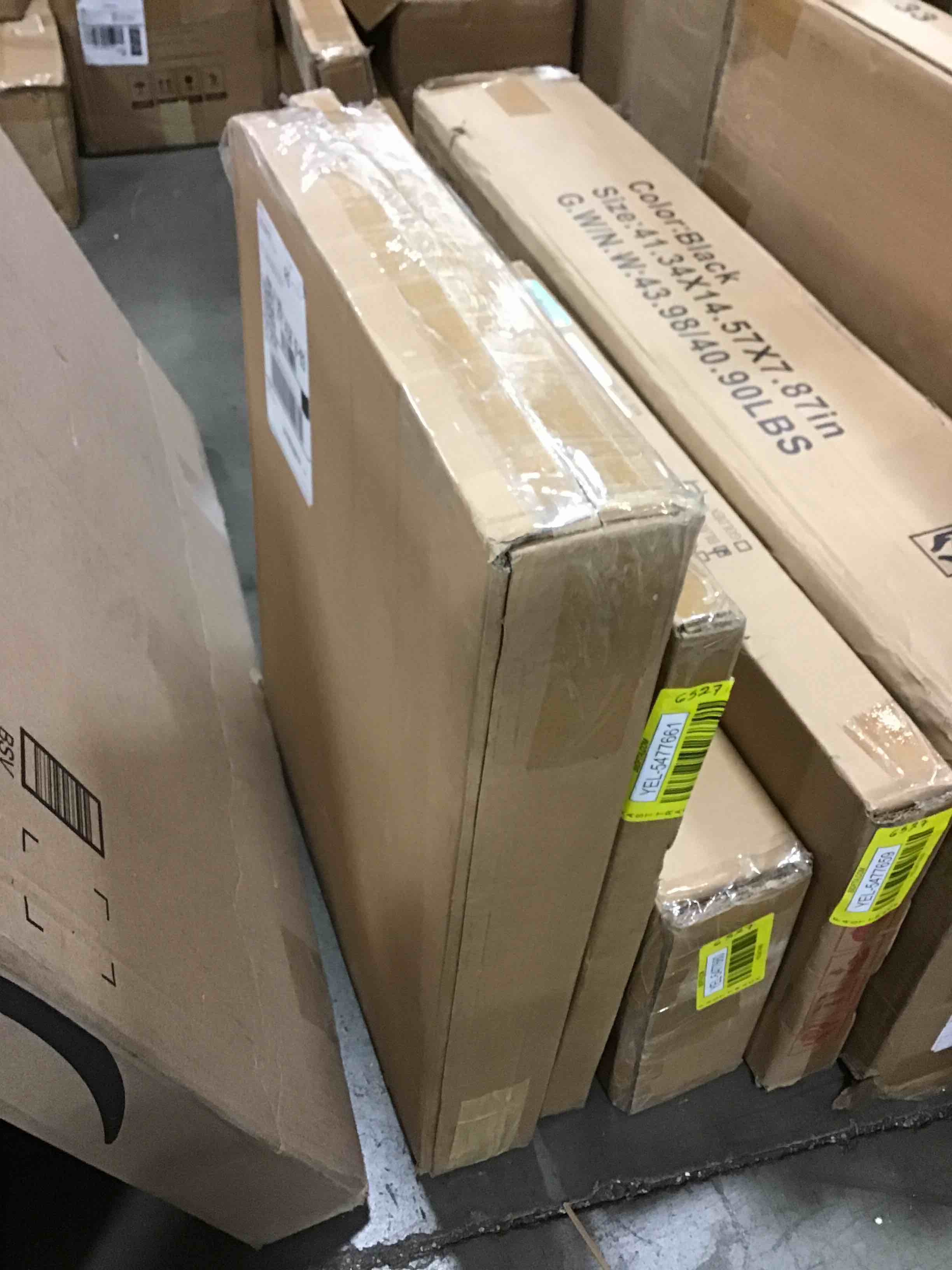 https://s3.amazonaws.com/lotting-images-prod/bidfta/YEL5477662_1702415264324.jpeg
