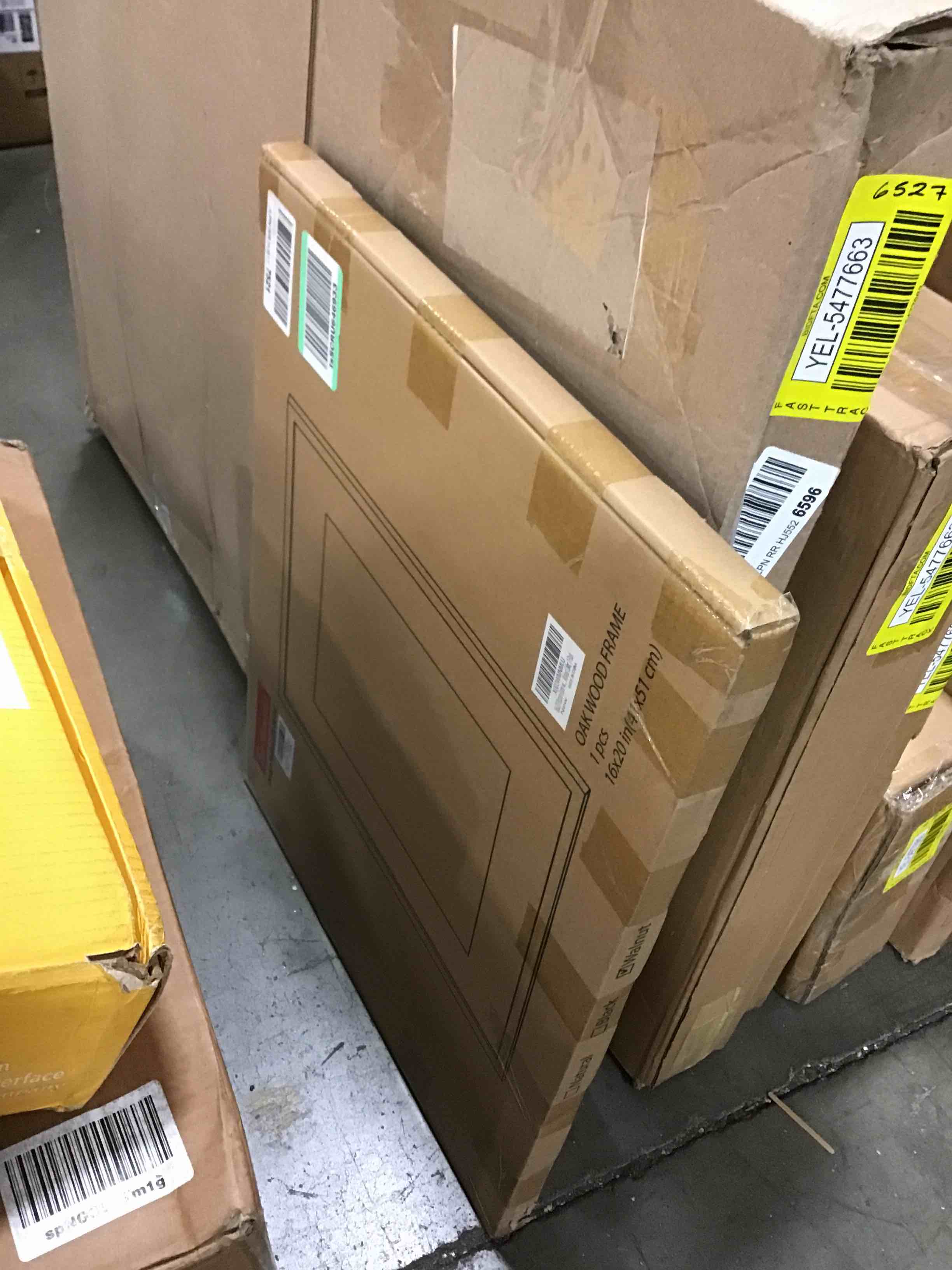 https://s3.amazonaws.com/lotting-images-prod/bidfta/YEL5477664_1702415395364.jpeg