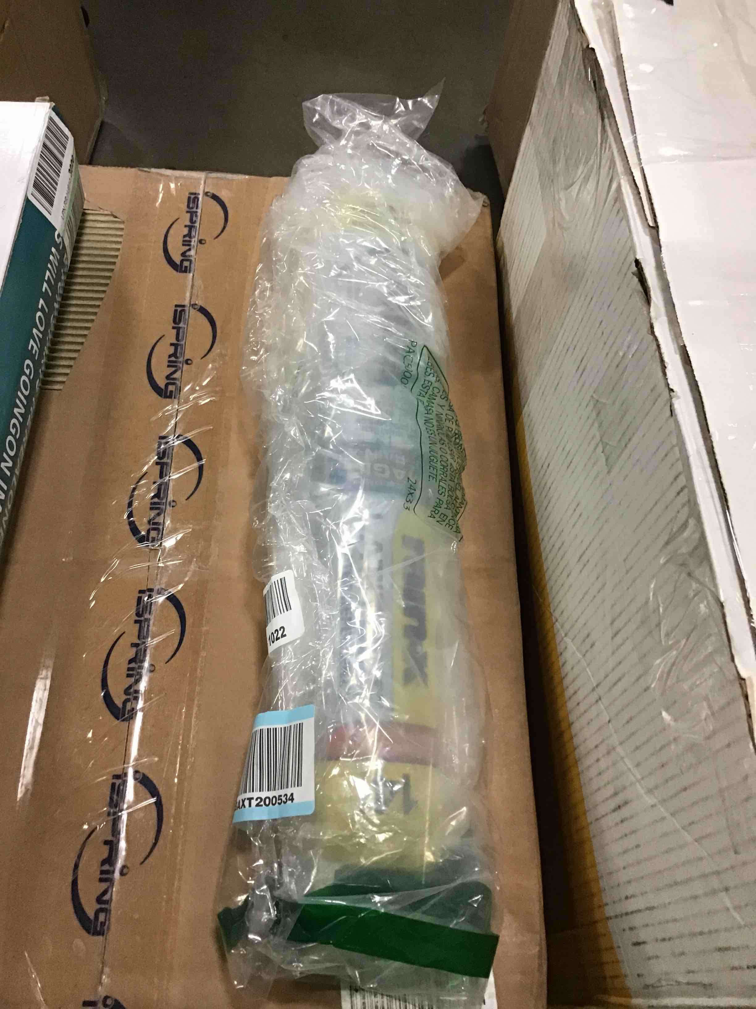 https://s3.amazonaws.com/lotting-images-prod/bidfta/YEL5477669_1702416403054.jpeg
