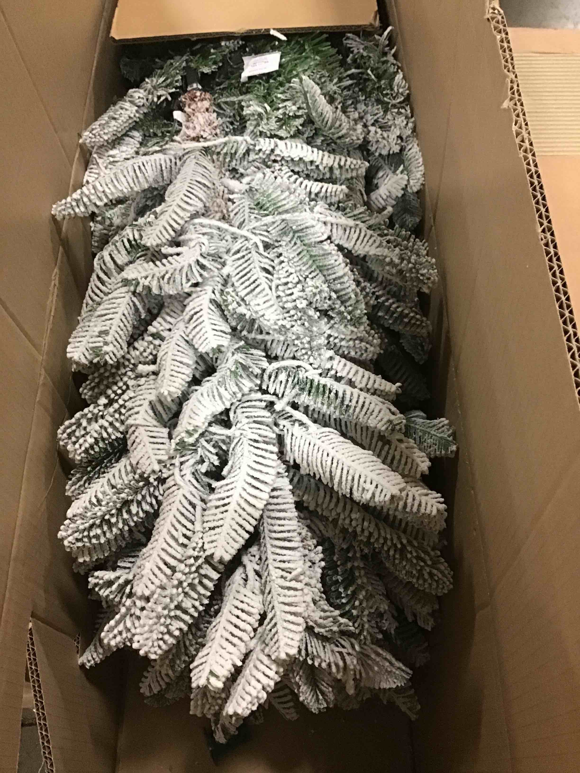 https://s3.amazonaws.com/lotting-images-prod/bidfta/YEL5477672_1702476095926.jpeg