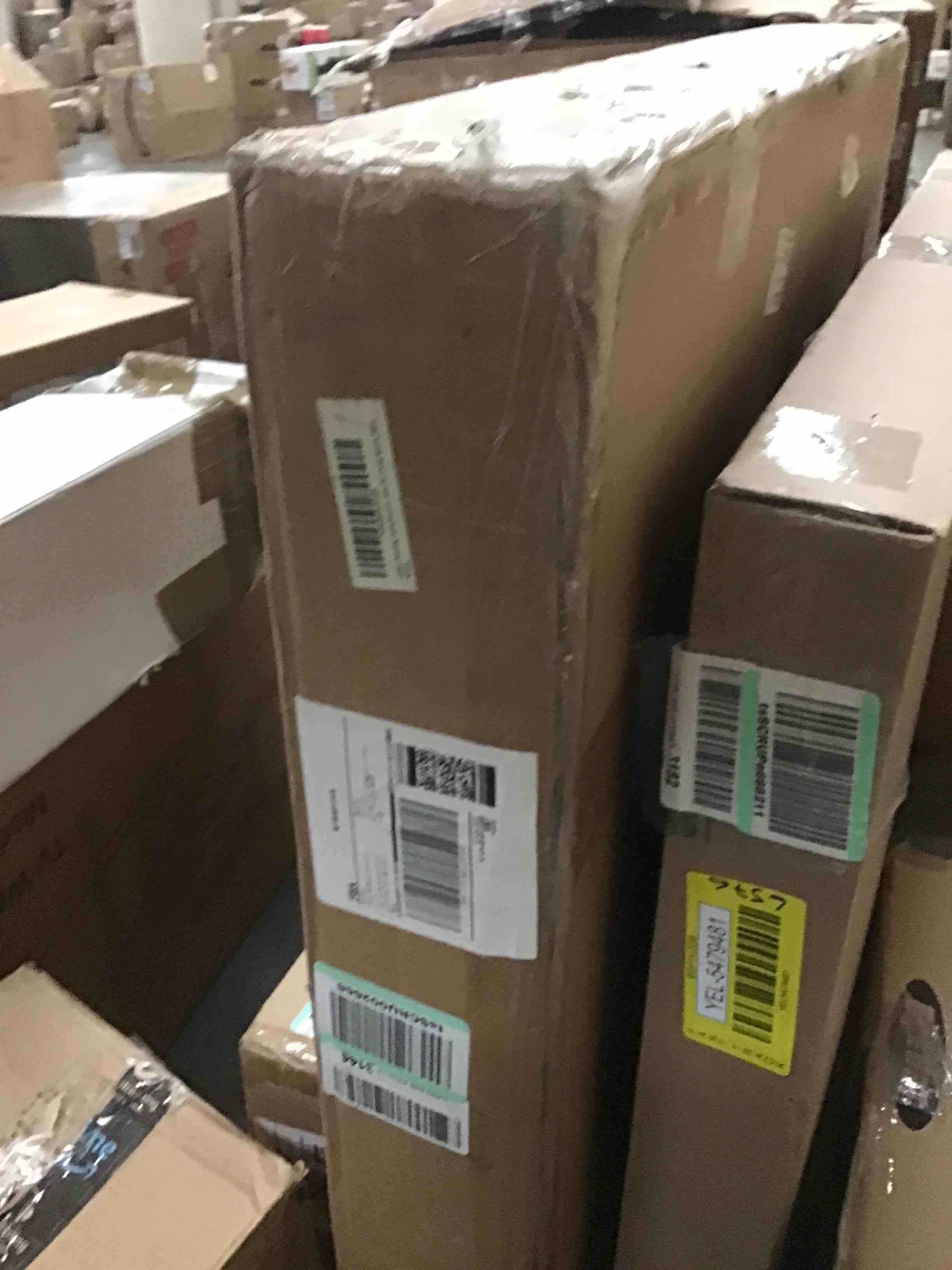 https://s3.amazonaws.com/lotting-images-prod/bidfta/YEL5479482_1702575244845.jpeg