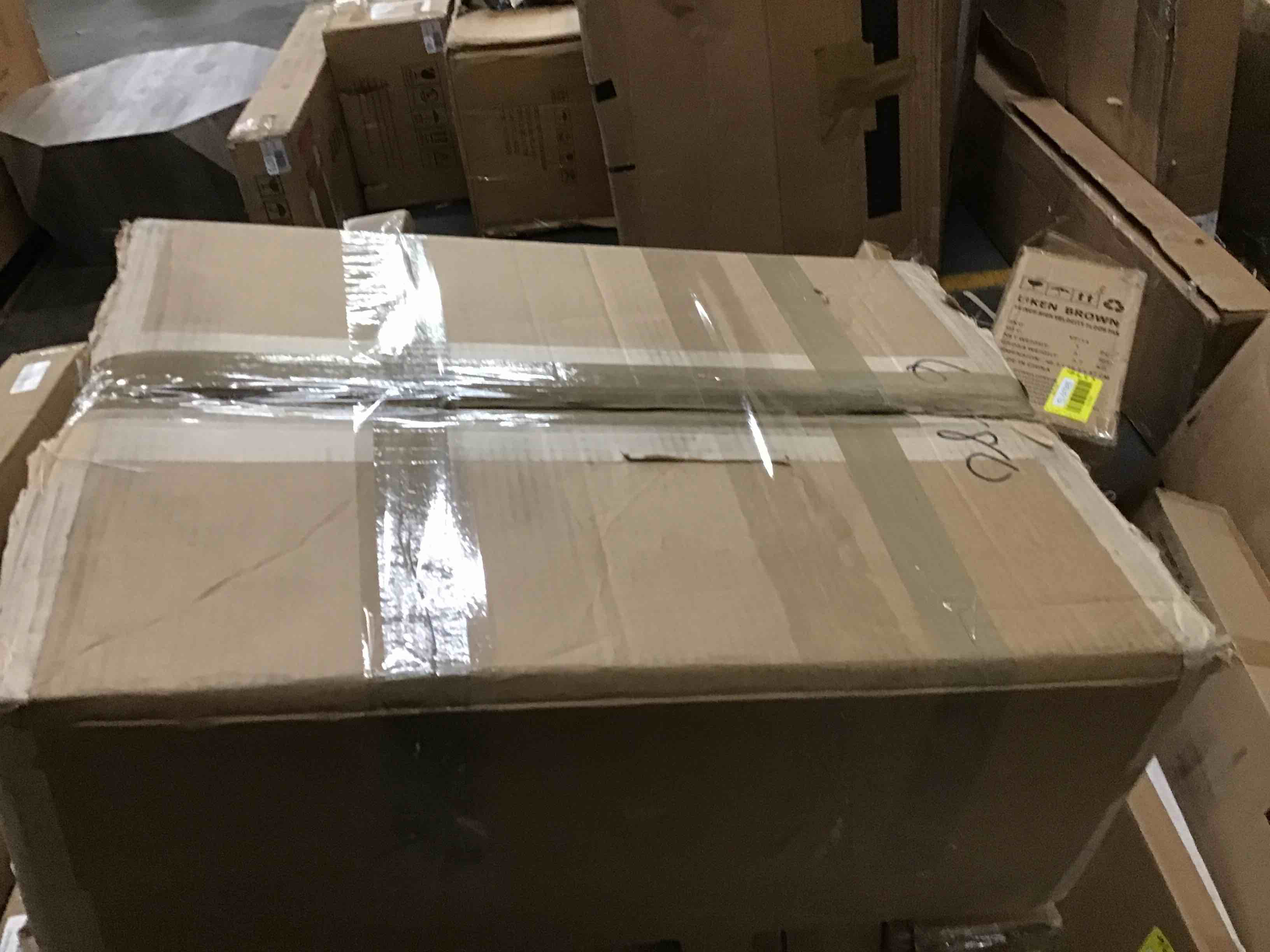 https://s3.amazonaws.com/lotting-images-prod/bidfta/YEL5479490_1702577355111.jpeg