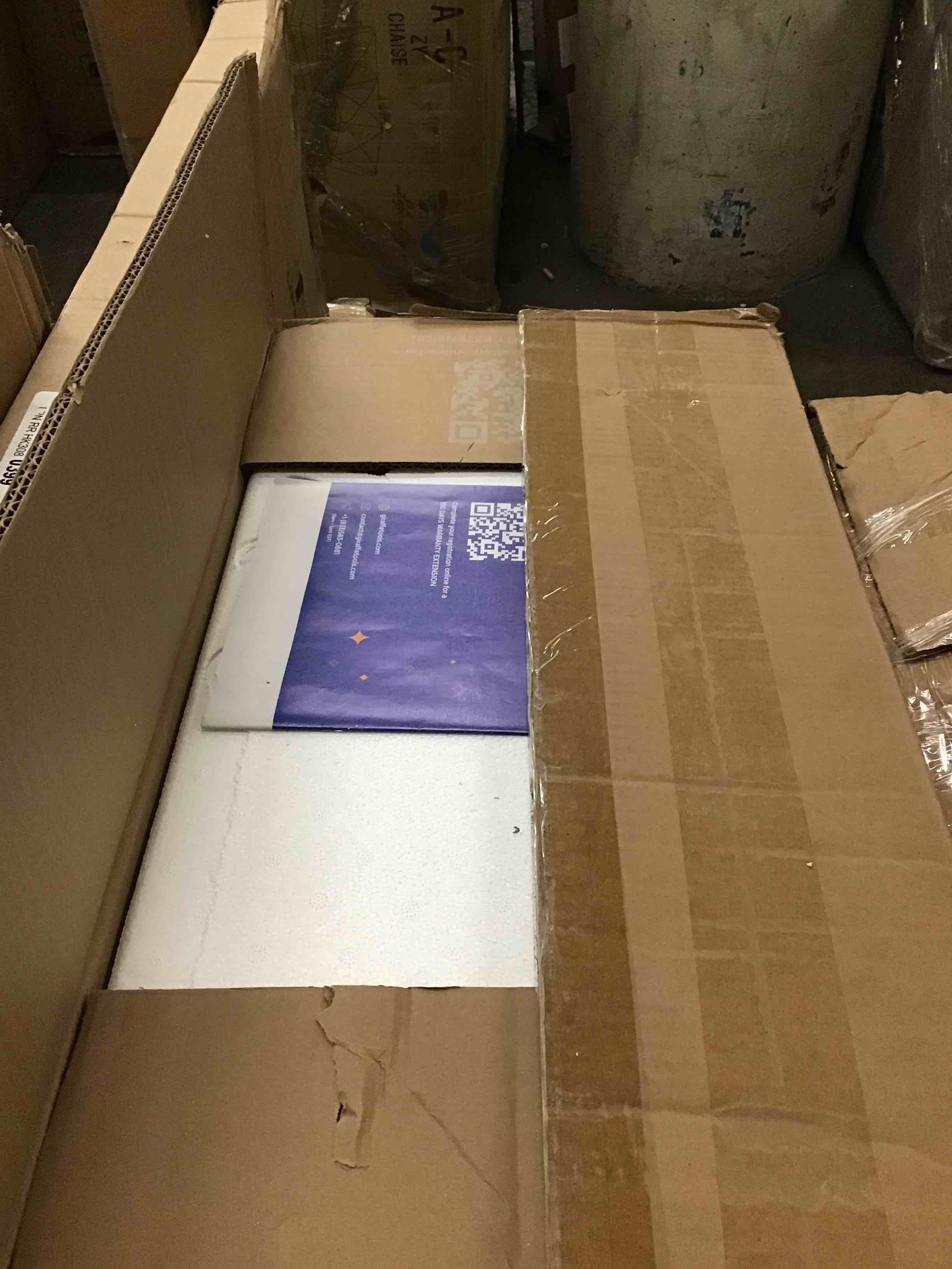 https://s3.amazonaws.com/lotting-images-prod/bidfta/YEL5479526_1702584776340.jpeg